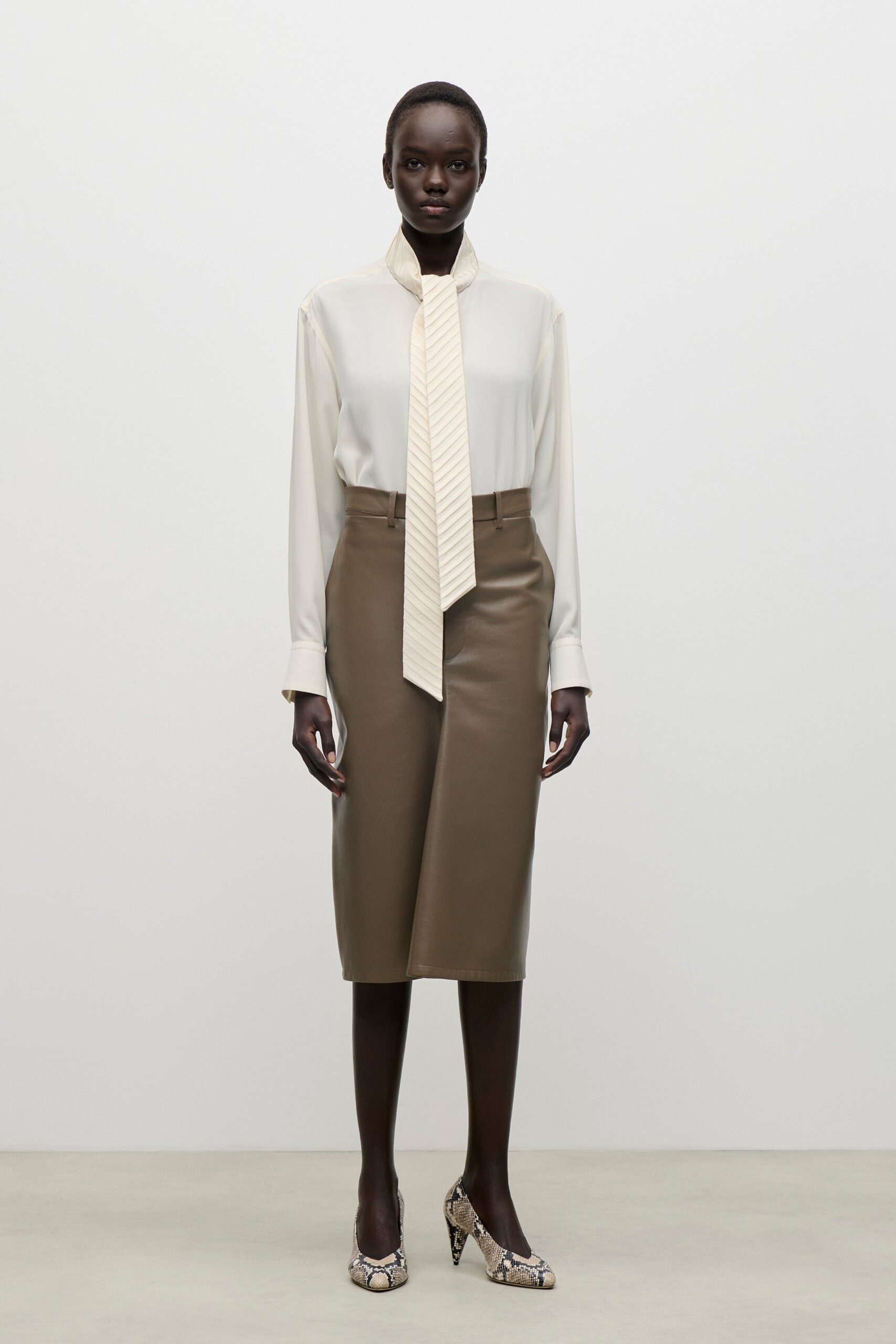 Victoria Beckham Kick Detail Leather Skirt - Image 1