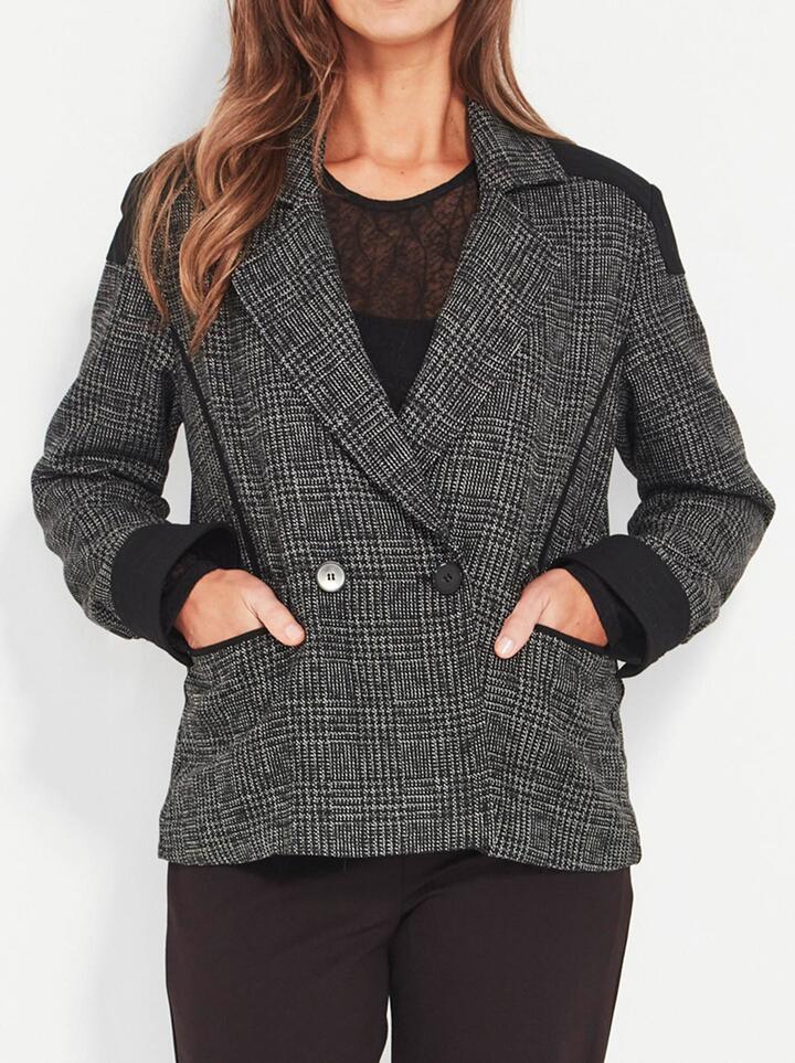 Verge Flo Jacket