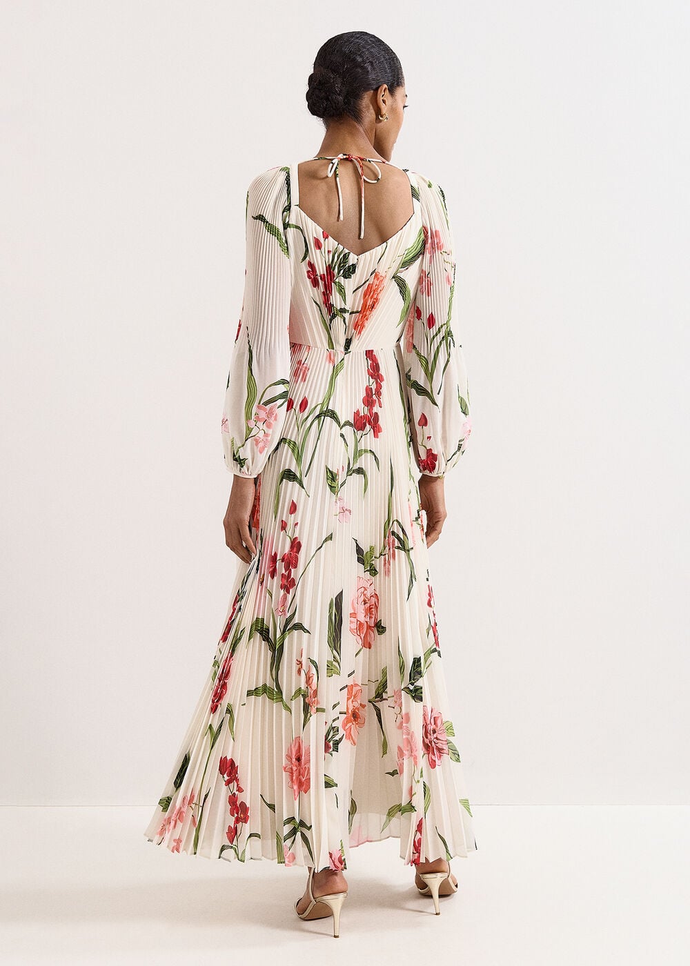 phase-eight-reanna-floral-pleated-maxi-dress-4 Phase Eight Reanna Floral Pleated Maxi Dress