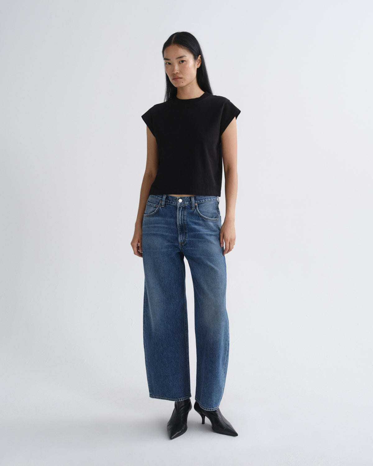 AGOLDE Low Curve Crop Jean (Weightless) - Image 1