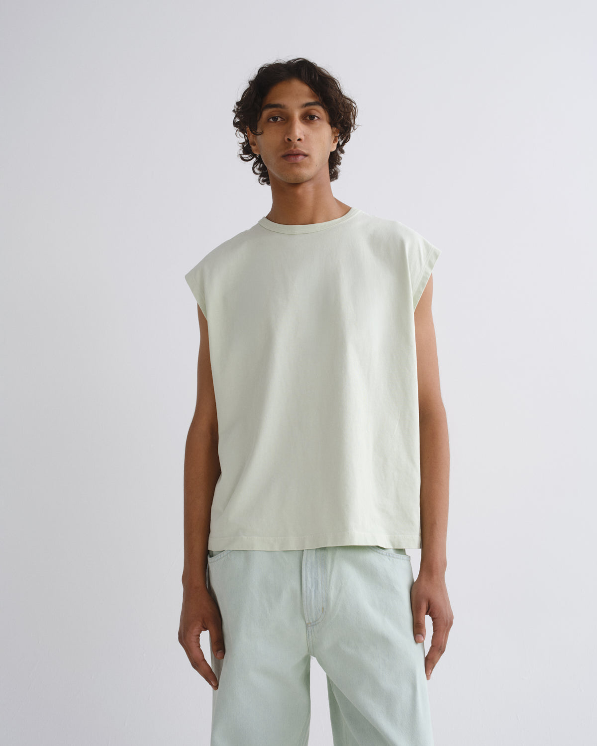 AGOLDE Leonard Sleeveless Tee - Image 1