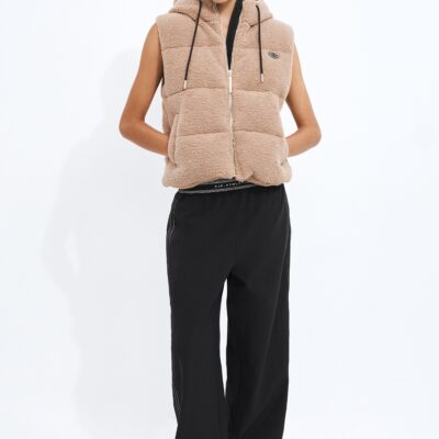 Aje Sherpa Sleeveless Vest - Image 1