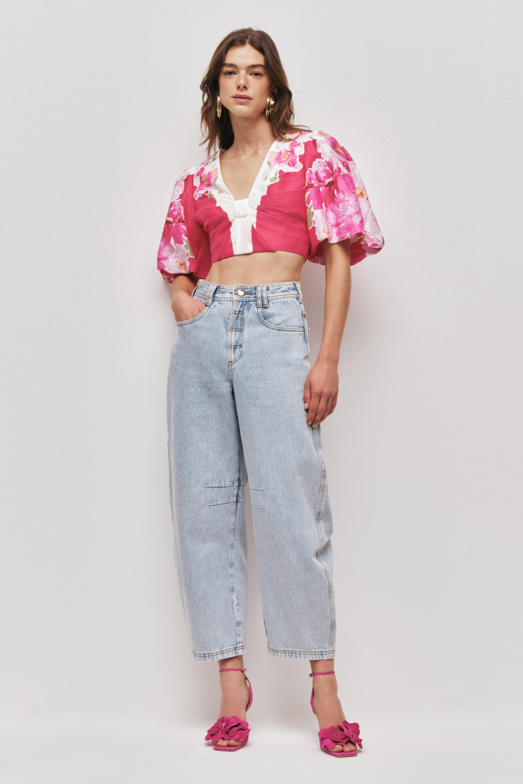 MNAJE060926190235293_3 Aje Overflow Knotted Crop Top - Image 3