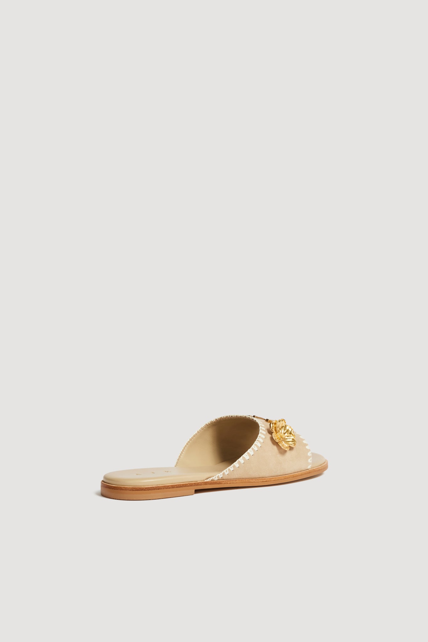 Aje Breeze Slide - Image 2