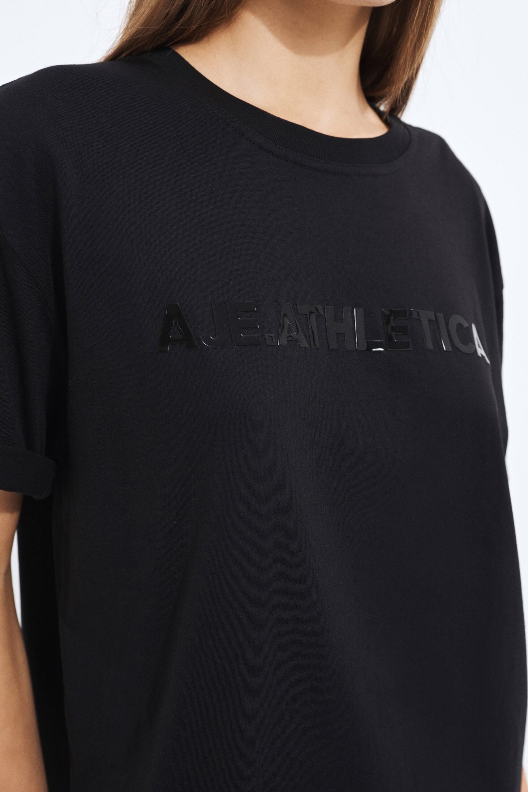 MNAJE270926190251088_3 Aje Bold Logo Tee - Image 3
