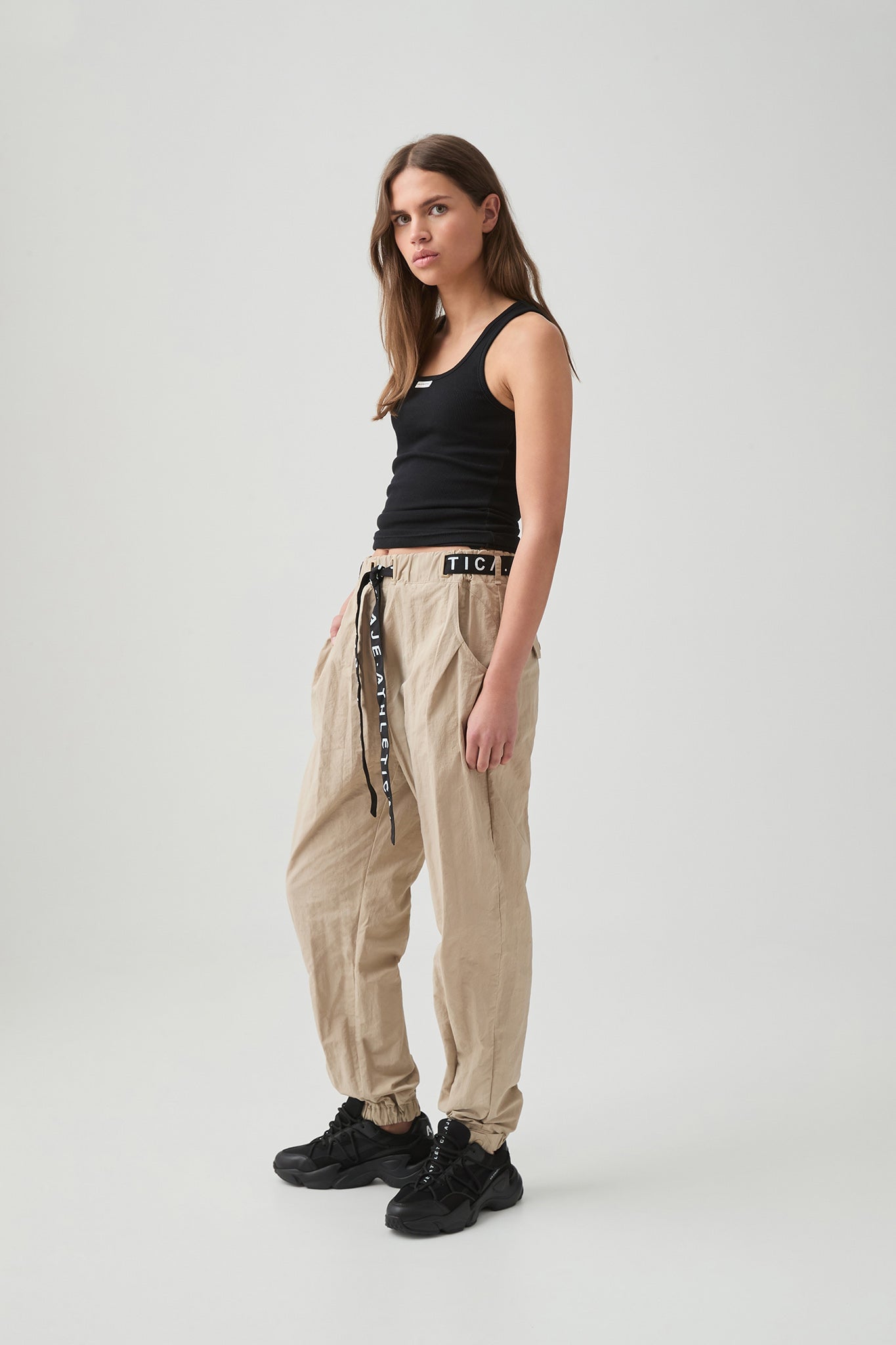 MNAJE270926190251105_2 Aje Belted Windbreak Pant 502 - Image 2