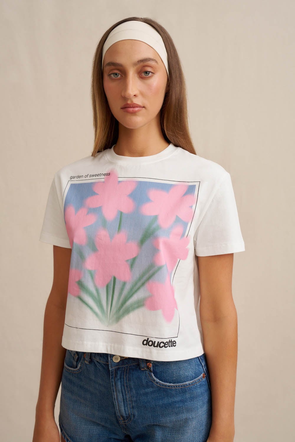 MNBJY140926201308112_2 BY JOHNNY. Bouquet Of Blooms Baby Tee - Image 2