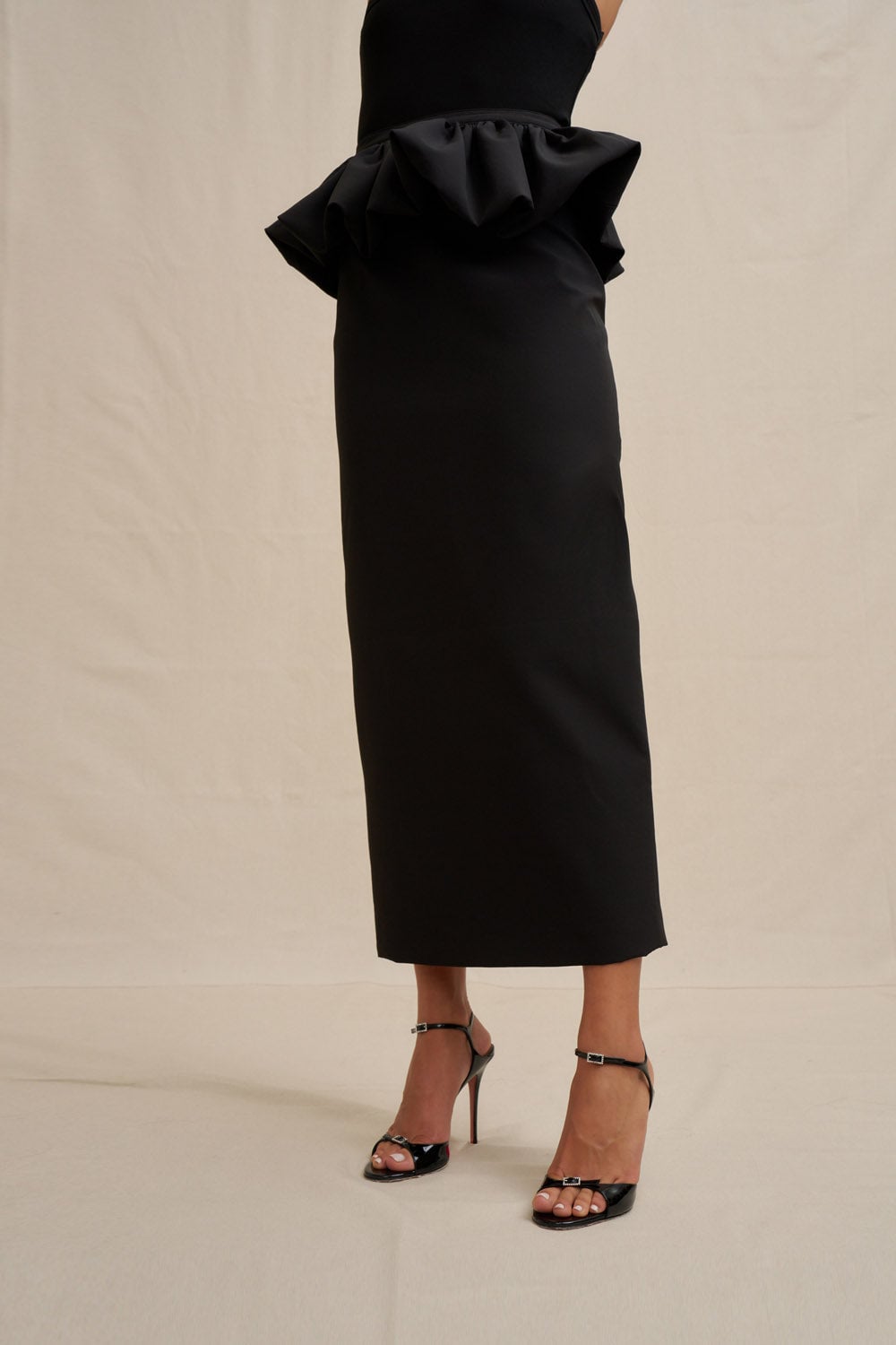 MNBJY140926201308118_2 BY JOHNNY. Anabelle Peplum Skirt - Image 2
