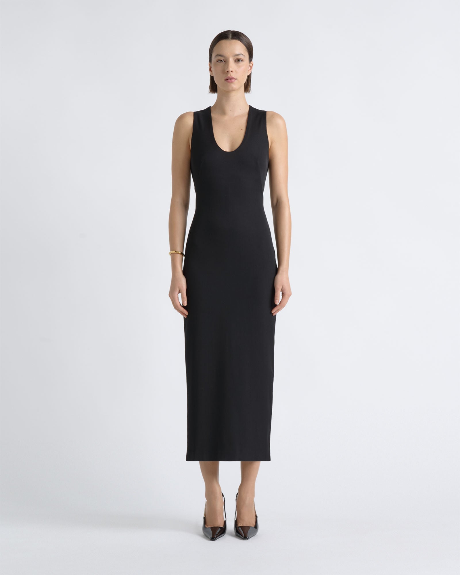 Cue Scoop Neck Maxi Dress