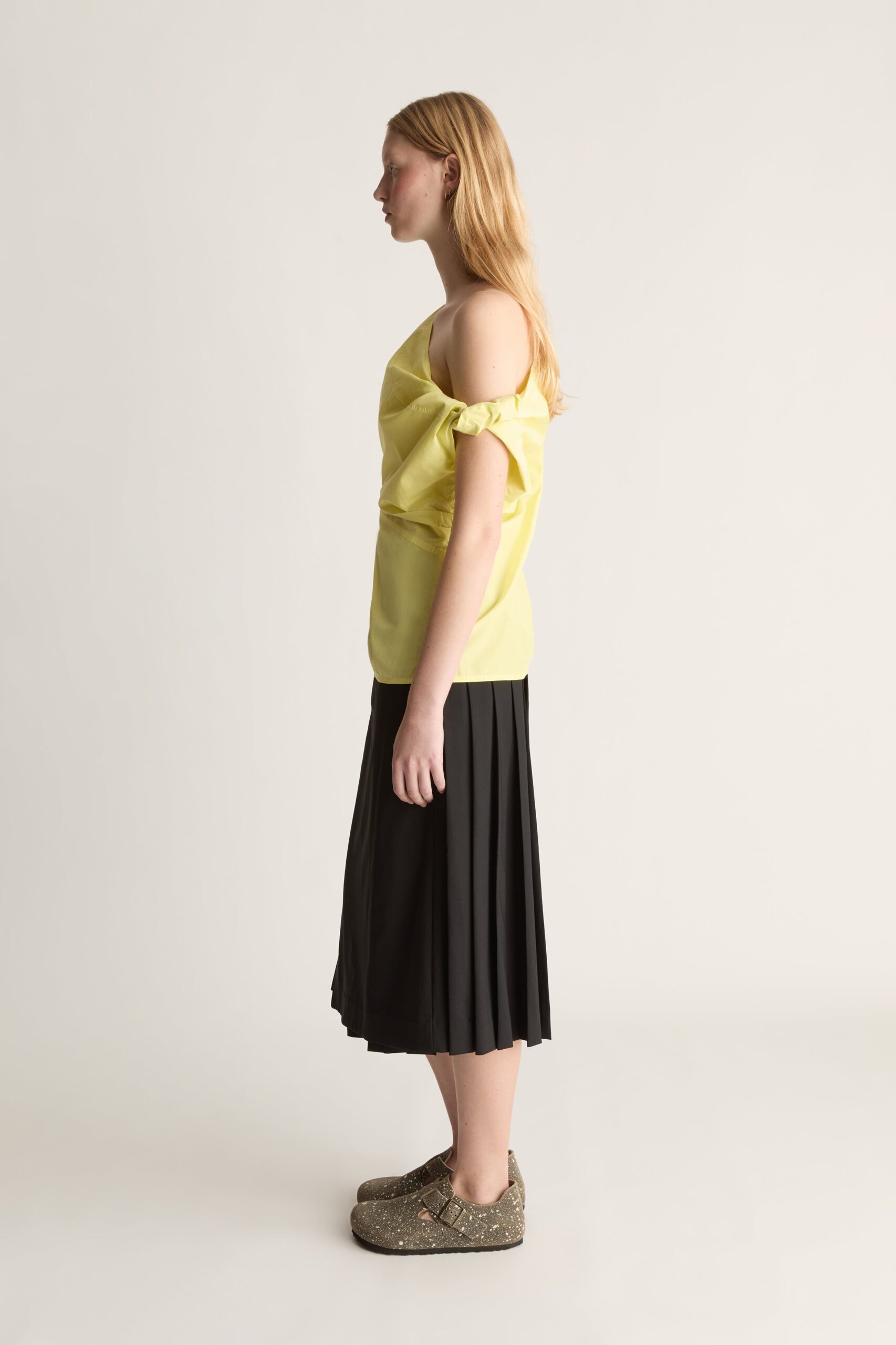 MNLM310826190832022_3 Lee Mathews Nina Silk Twist Top - Image 3
