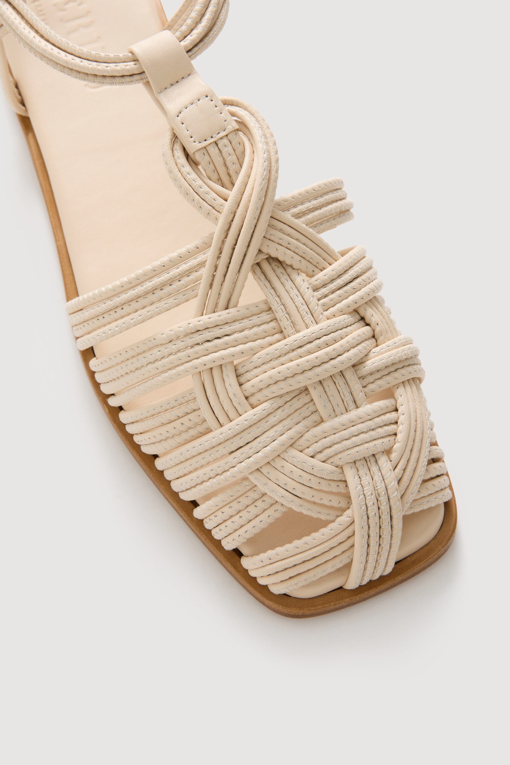 MNLM310826190832039_2 Lee Mathews Mantella Sandal - Image 2