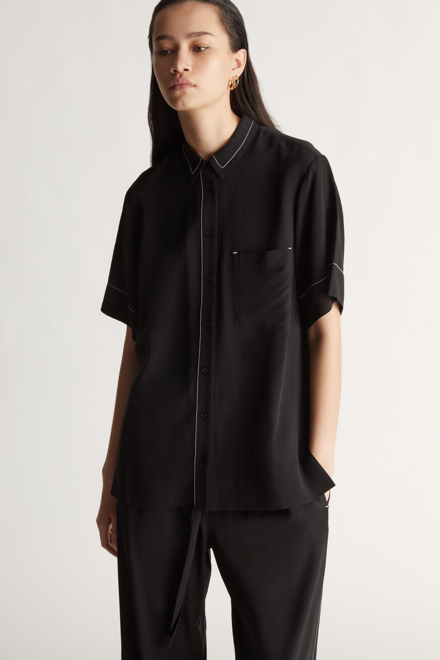 Lee Mathews Cassini Short Sleeve Shirt - Image 2
