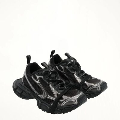 BALENCIAGA 3xl Sneakers in Black/white Black / 35