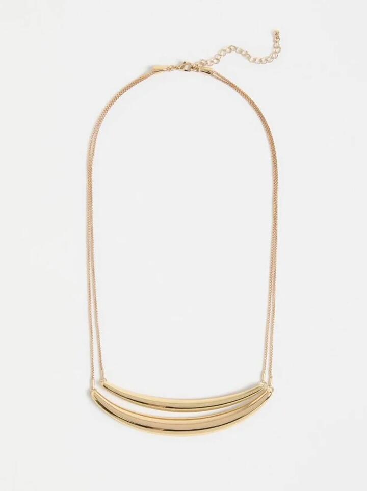Elk Aisem Necklace