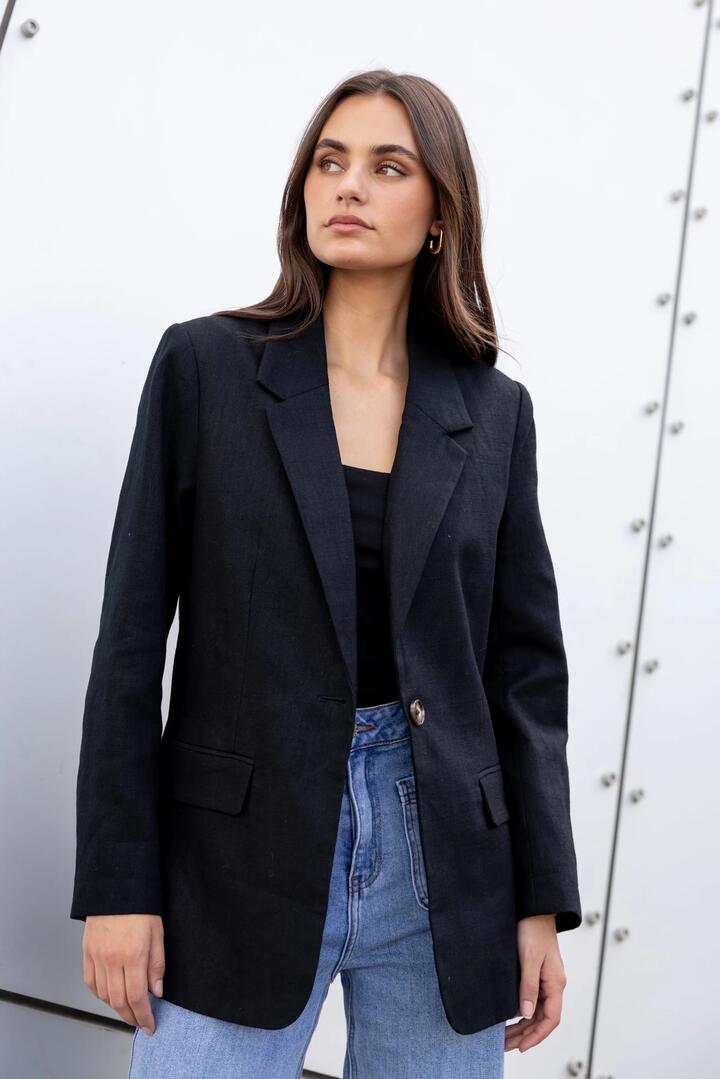 Ivy + Jack Dock Black Ramie Rolled Sleeve Blazer