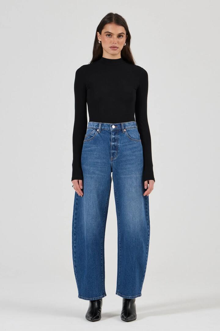 Rollas Gigi Reign Blue Barrel Jean