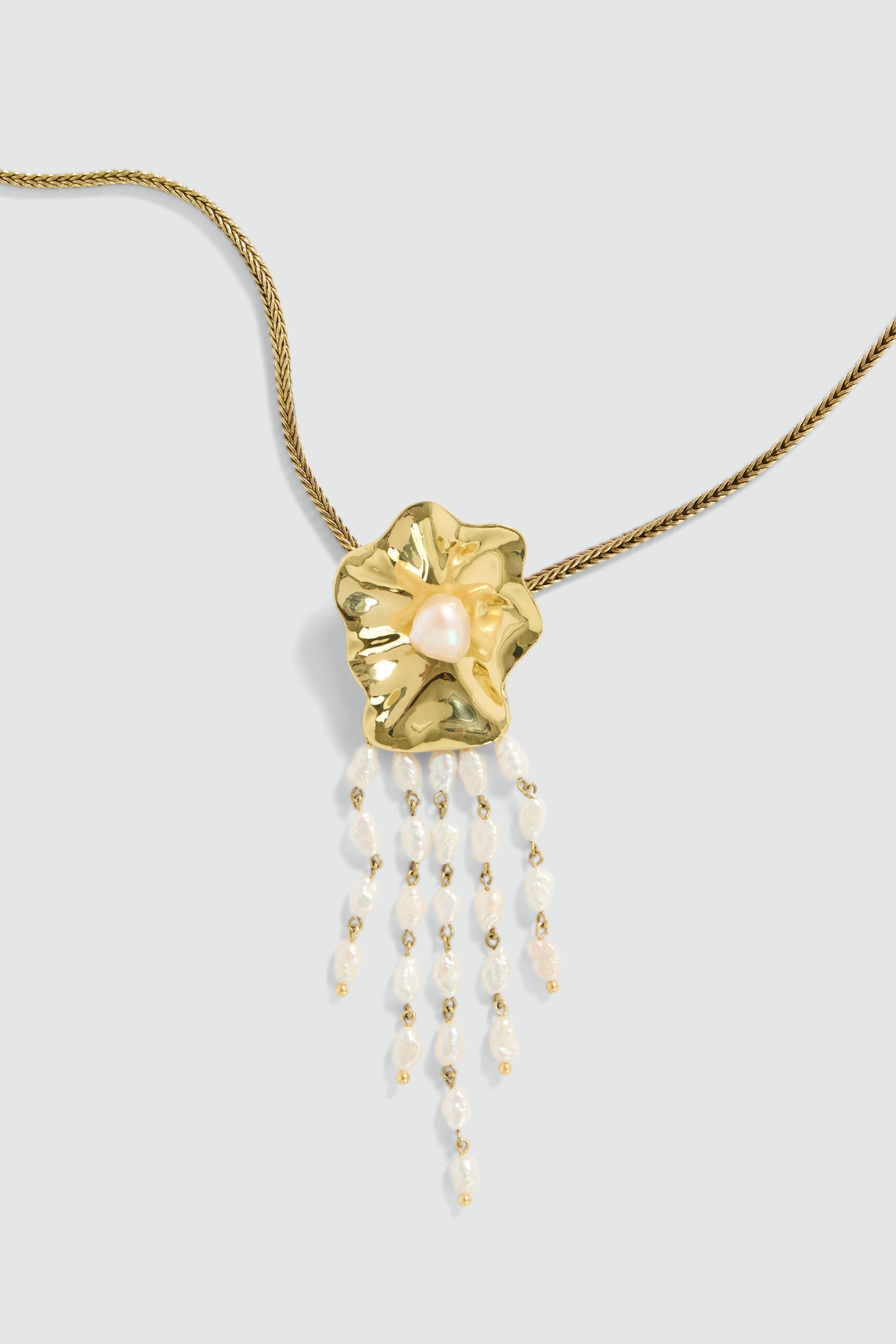 MNAJE041026180236096_2 Aje Fliori Flower Necklace - Image 2