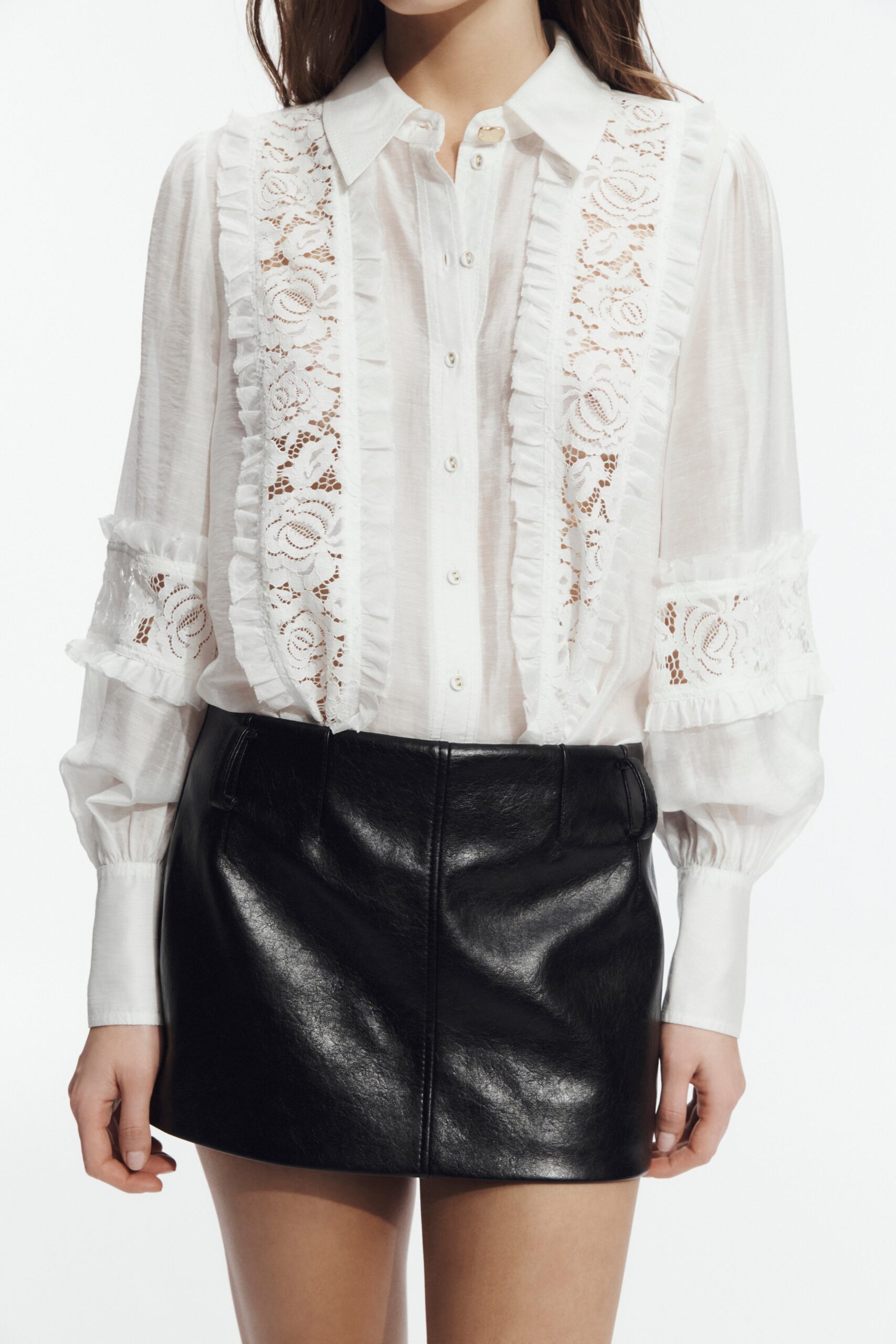 MNAJE041026180236111_3 Aje Ellara Blouse - Image 3