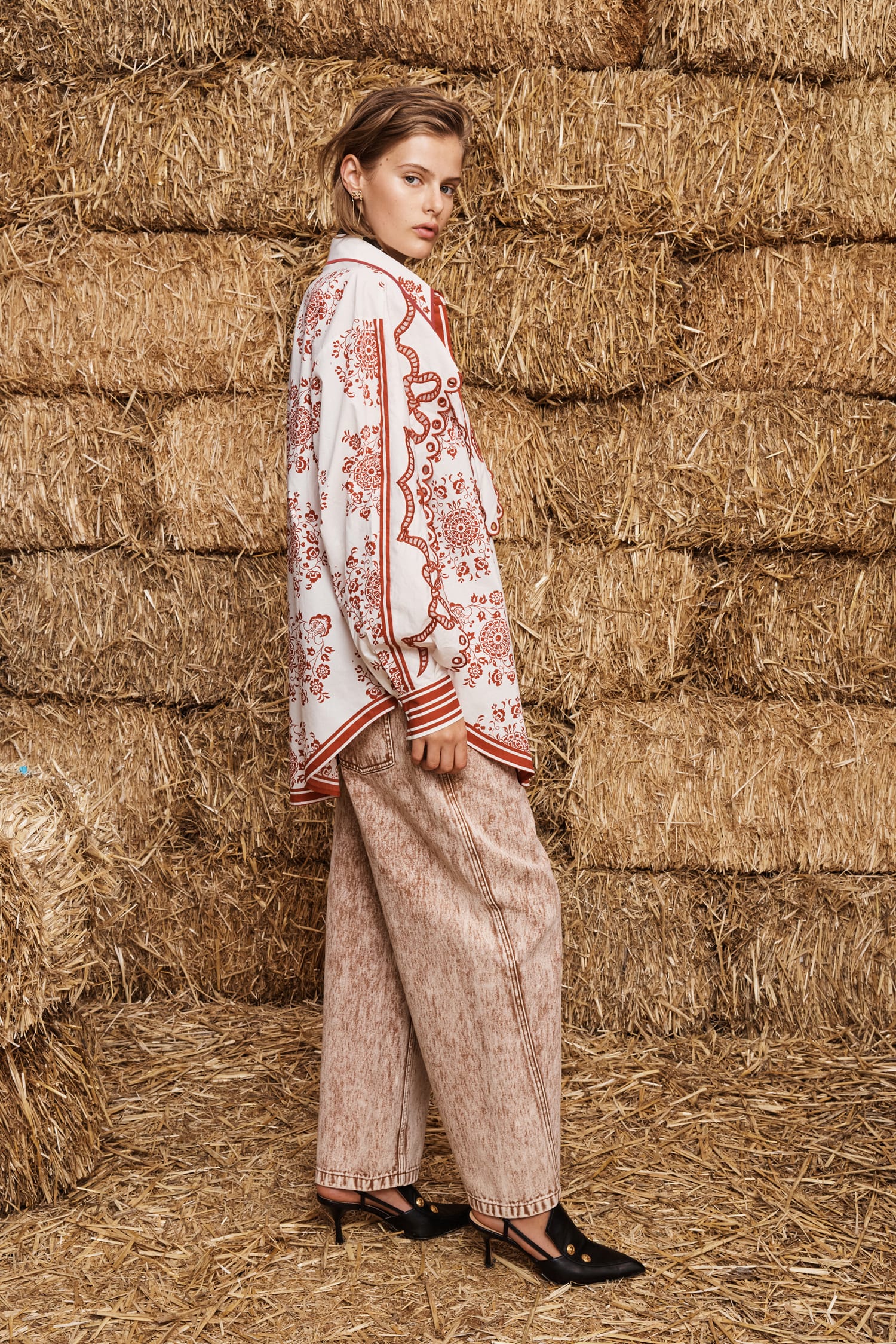 MNAL121026065116033_3 Alemais Giddy Embroidered Shirt - Image 3