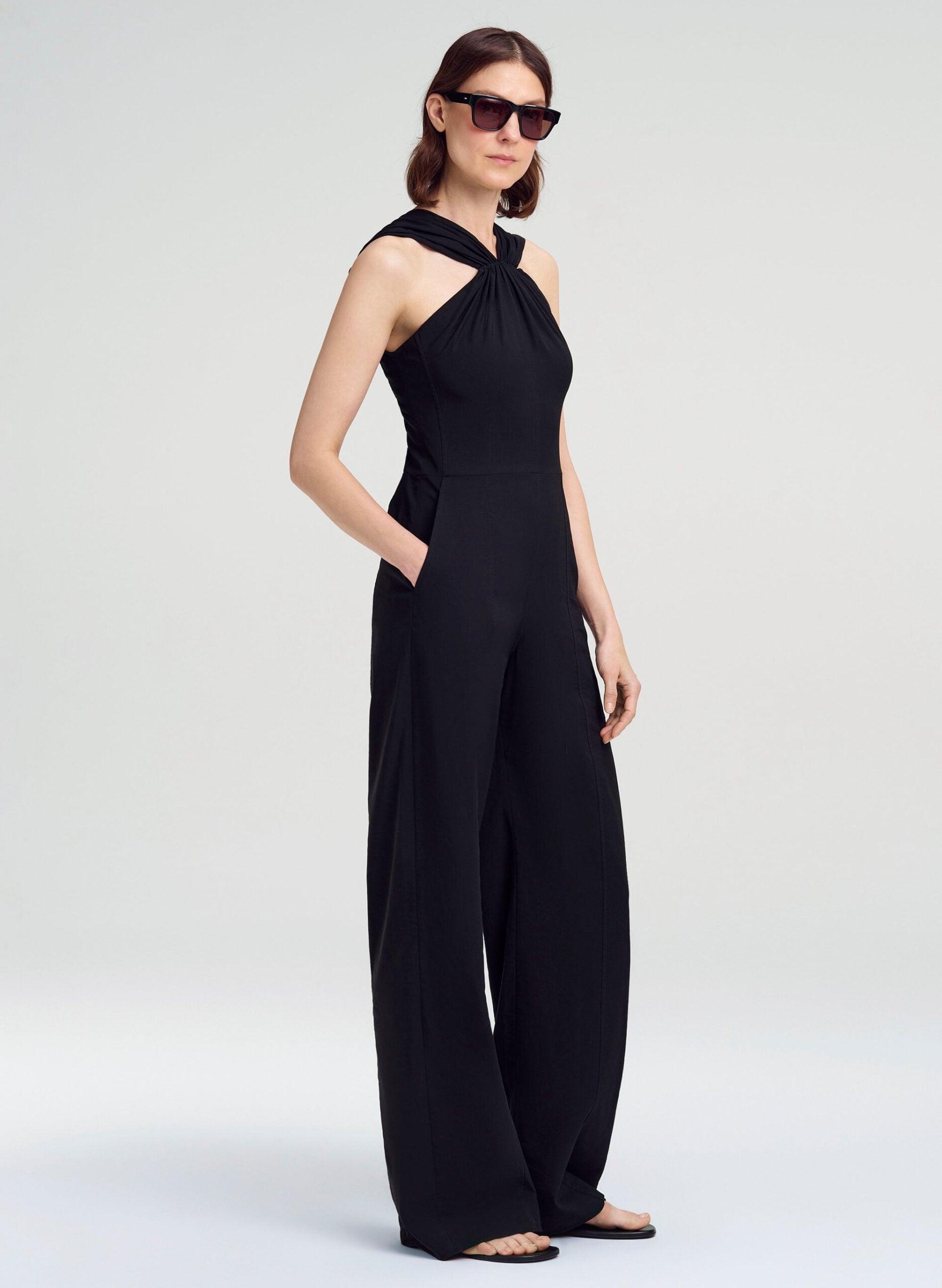 MNALC041026031052013_3 A.L.C. Elouise Stretch Linen Jumpsuit - Image 3