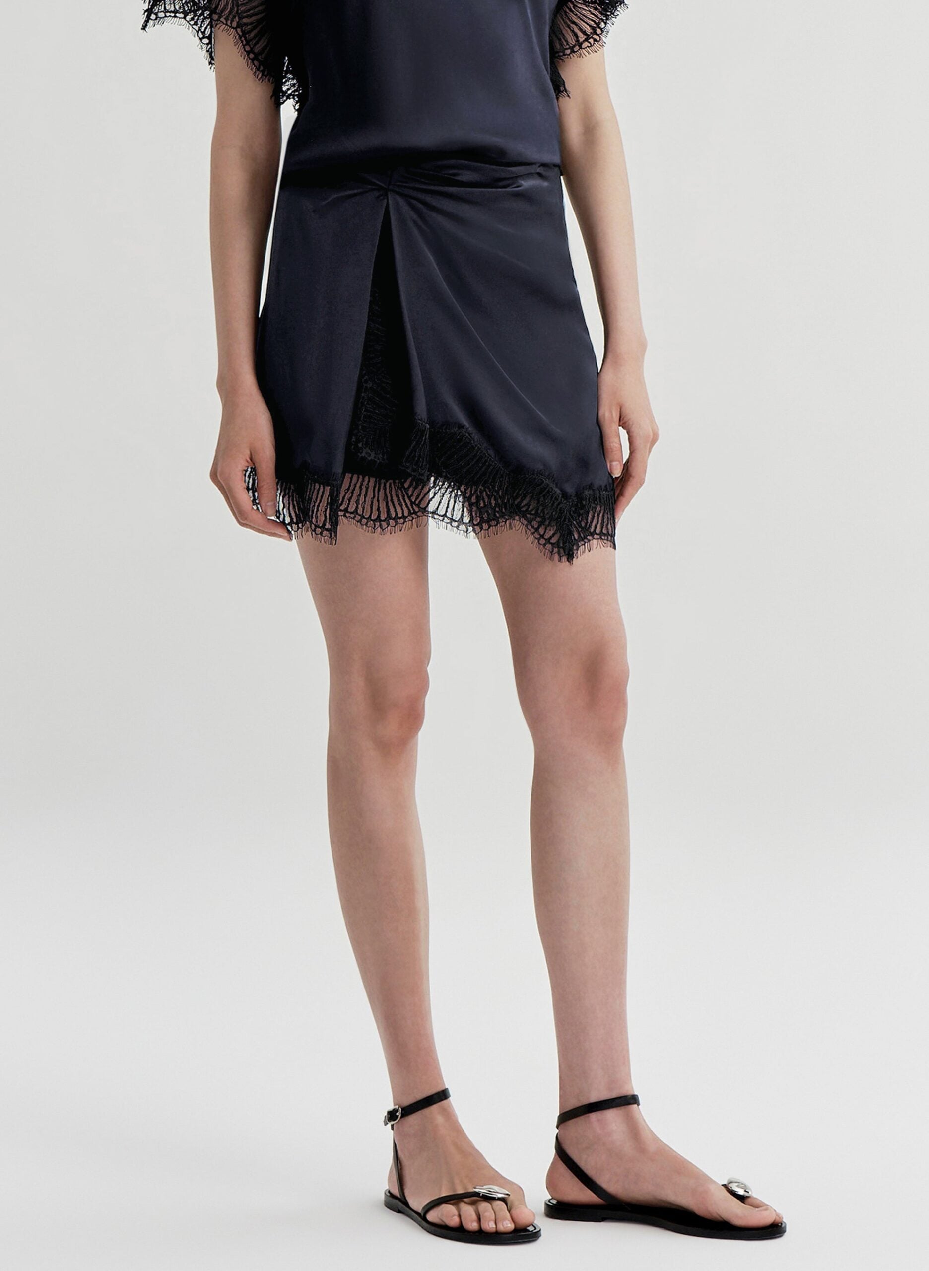 A.L.C. Dion Satin and Lace Mini Skirt - Image 3