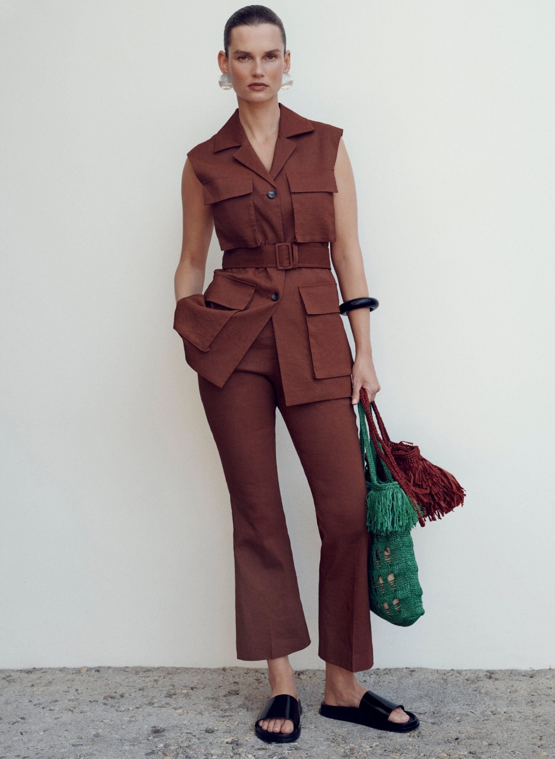 A.L.C. Cropped Sophie Linen Pant - Image 1