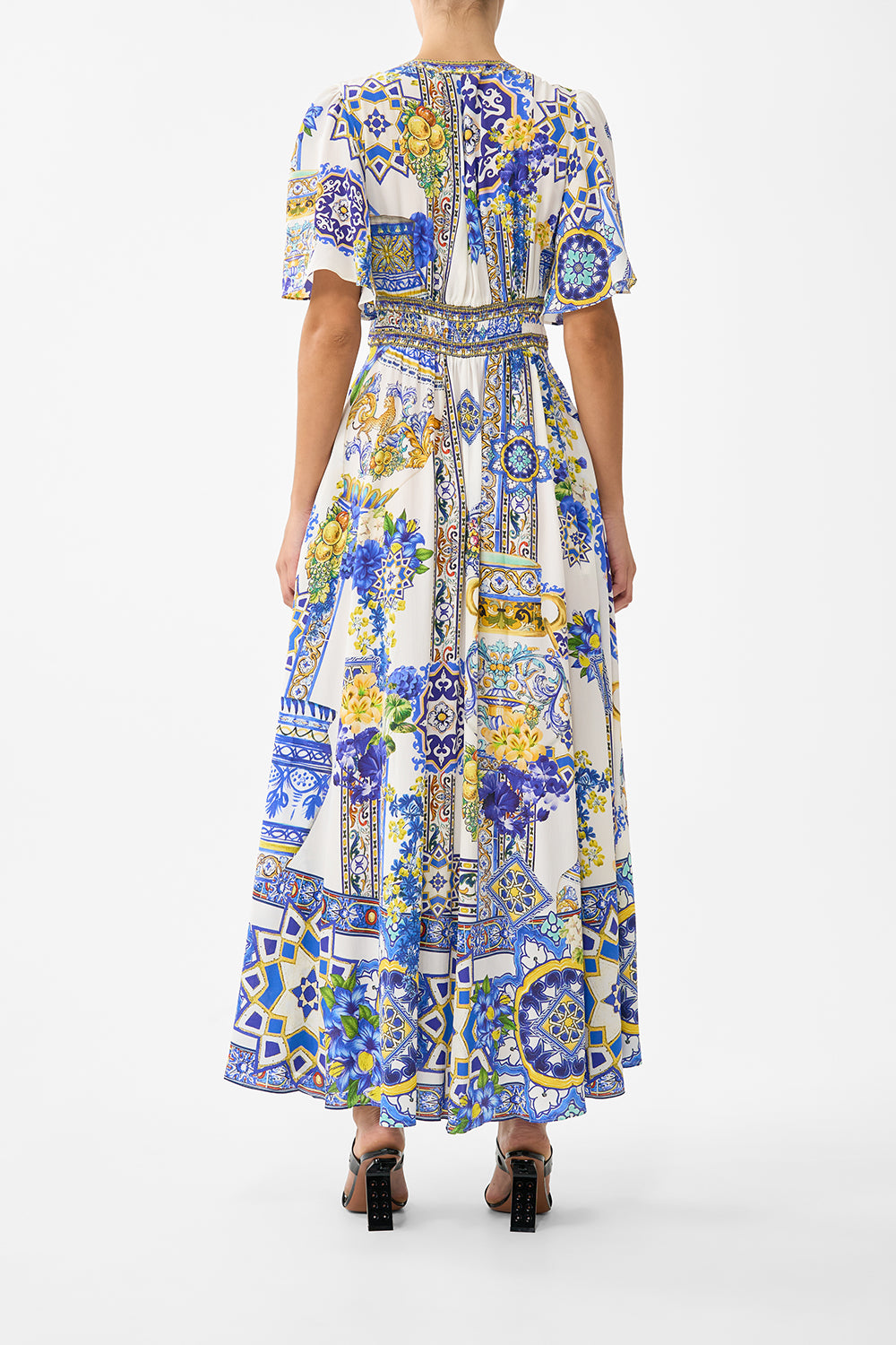 MNCAM131026140621649_2 CAMILLA Shaped Waistband Dress With Flutter Sleeves España Nirvana - Image 2