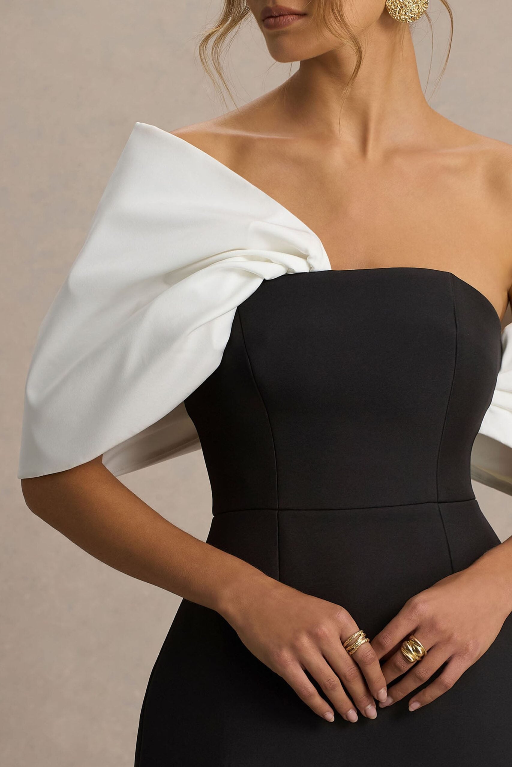 MNCLL131026150712178_3 Club L London Tindra | Black And White Satin Bandeau-Neck Mini Dress With Bow Sleeves - Image 3