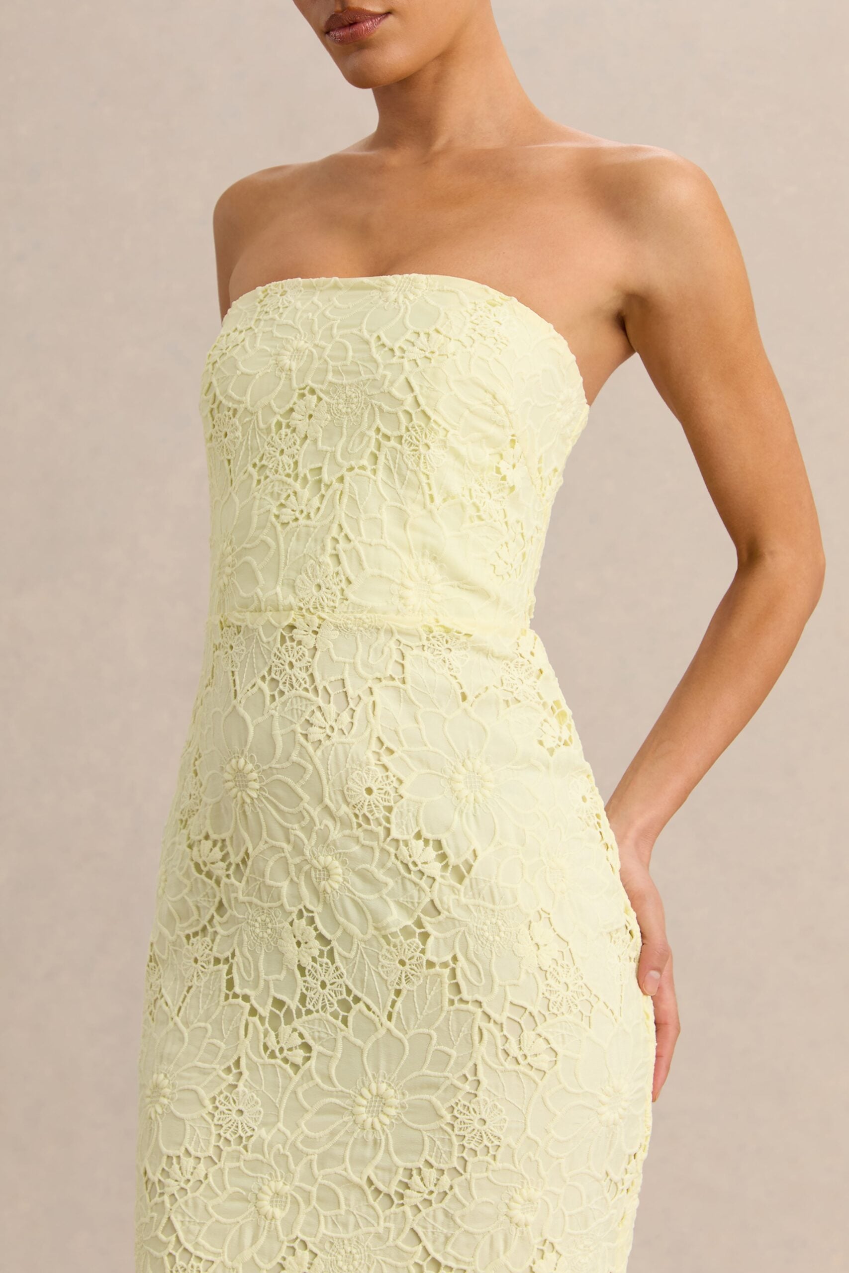 MNCLL131026150712228_3 Club L London Suzie | Lemon Lace Bandeau Maxi Dress - Image 3