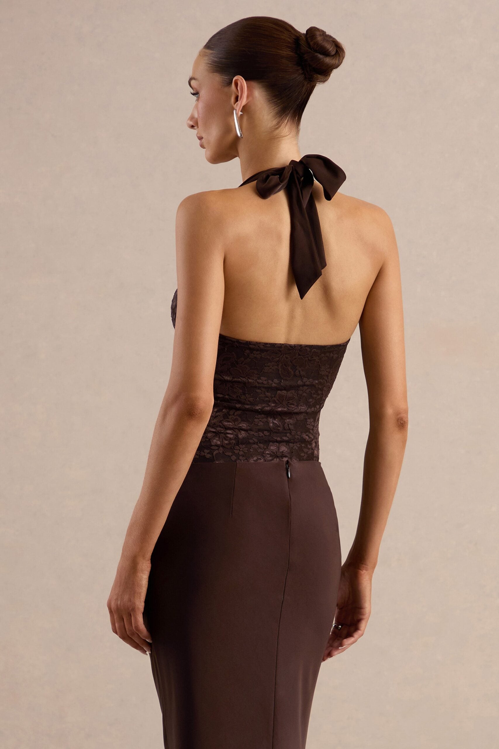 MNCLL131026150712298_2 Club L London Serenea | Dark Brown Lace Sweetheart Neck Bodysuit With Satin Tie Back - Image 2