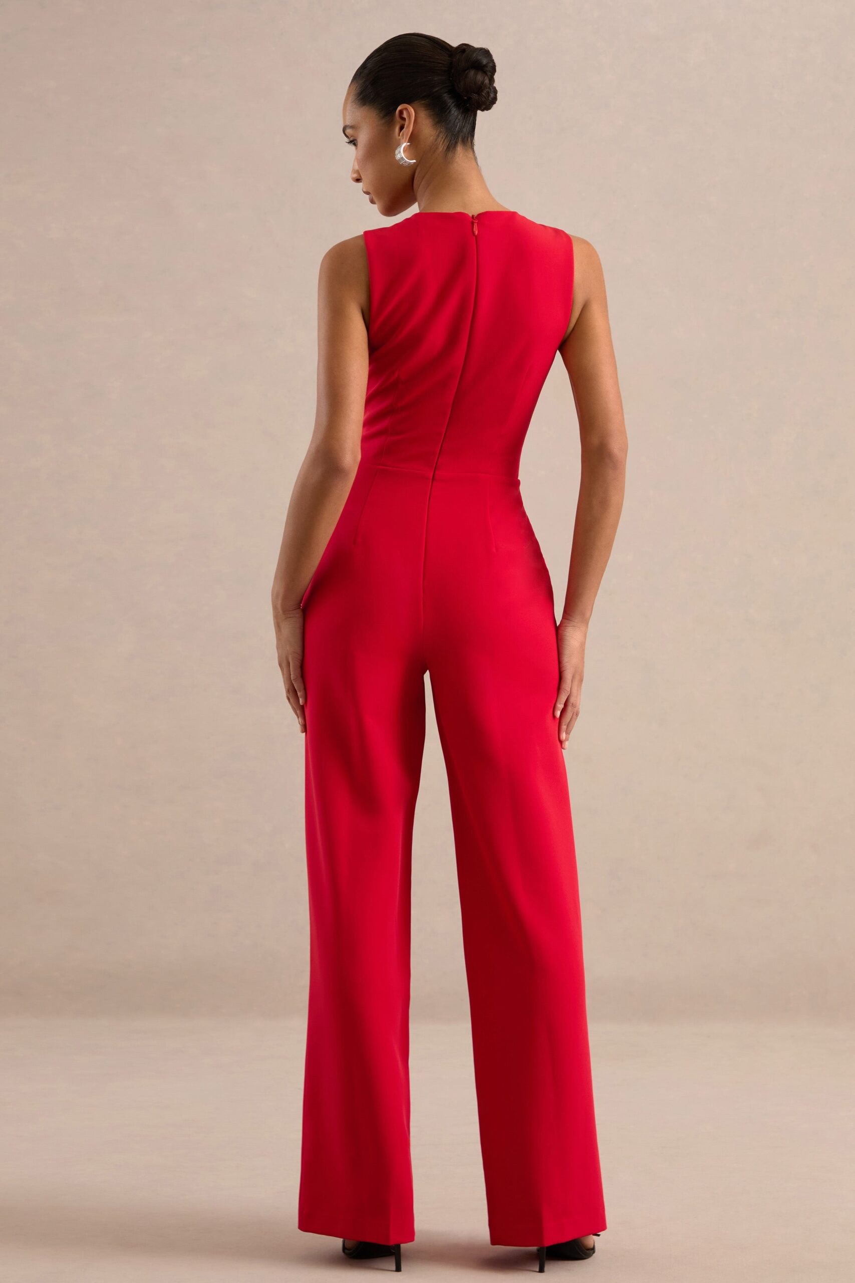 Club L London Orlanda | Red Round Neck Jumpsuit With Tailoring - Image 3