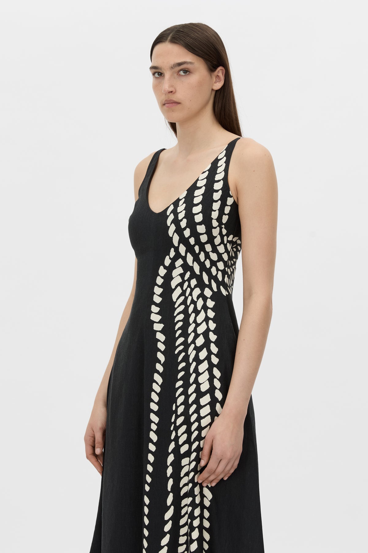 MNCM121026065827024_2 Camilla and Marc Suri Midi Dress - Image 2