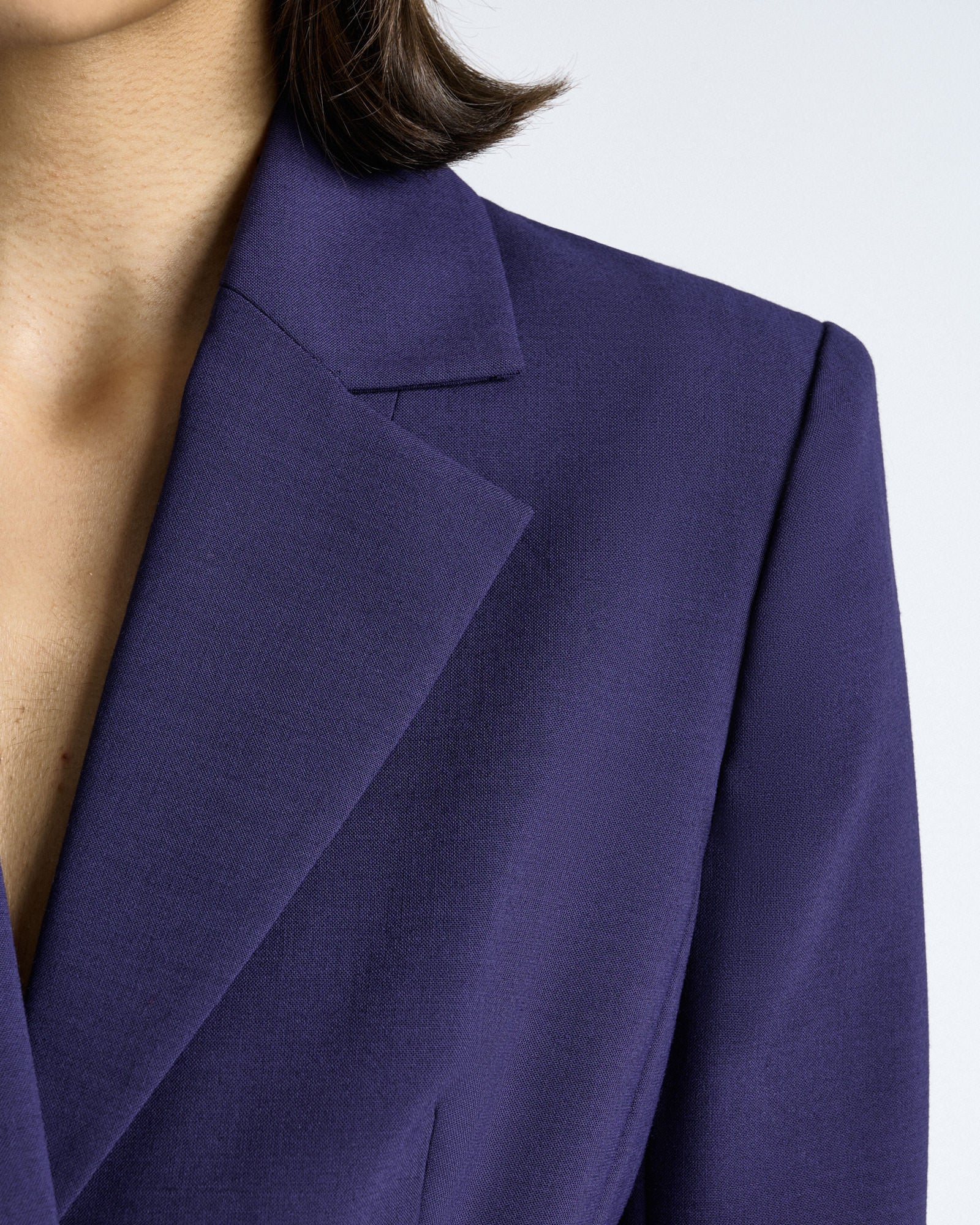 MNCUE041026023128010_3 Cue Dark Cobalt European Stretch Suiting Hourglass Blazer - Image 3