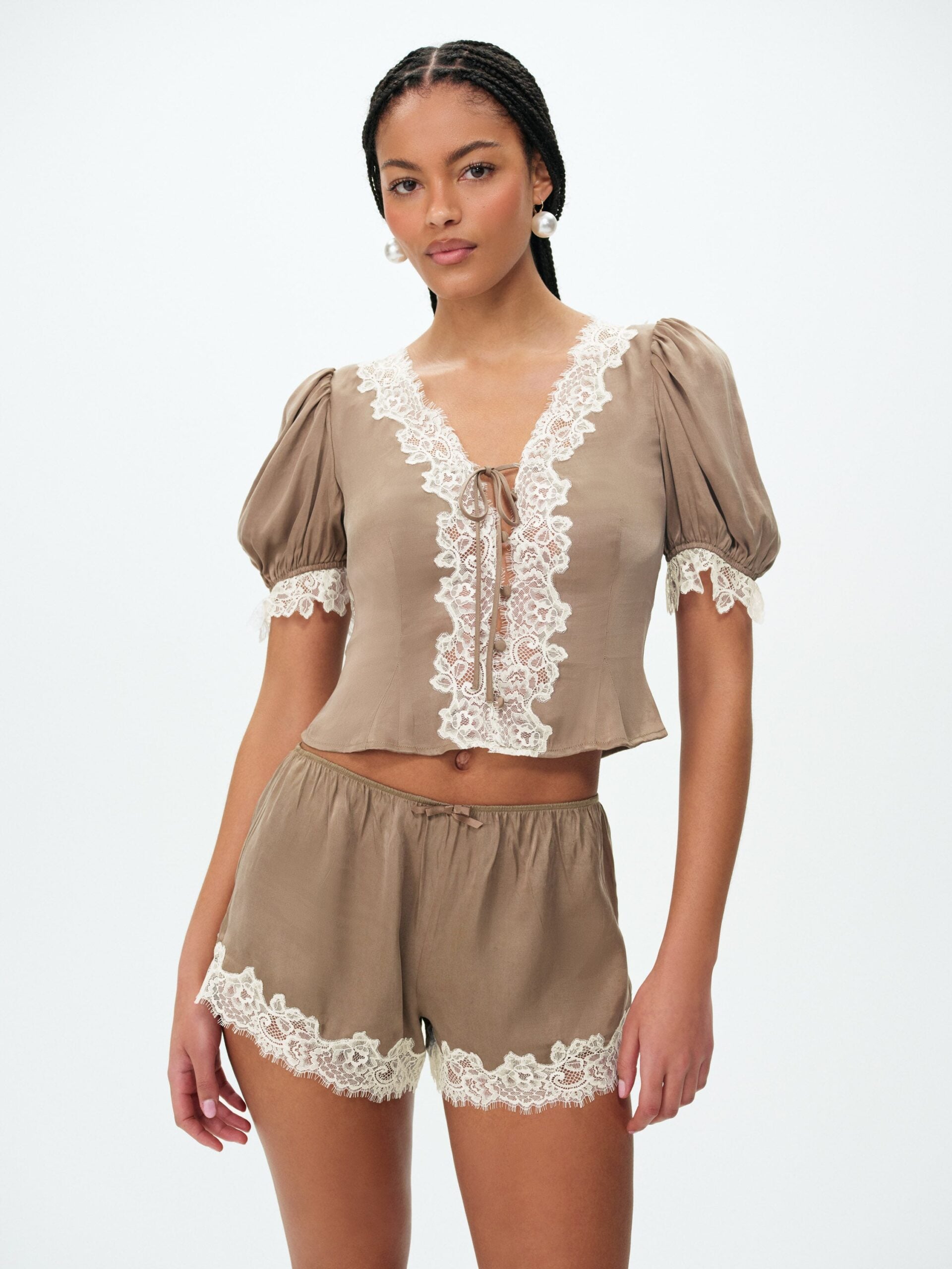MNFO041026035745233_2 For Love & Lemons Luna Shorts - Image 2