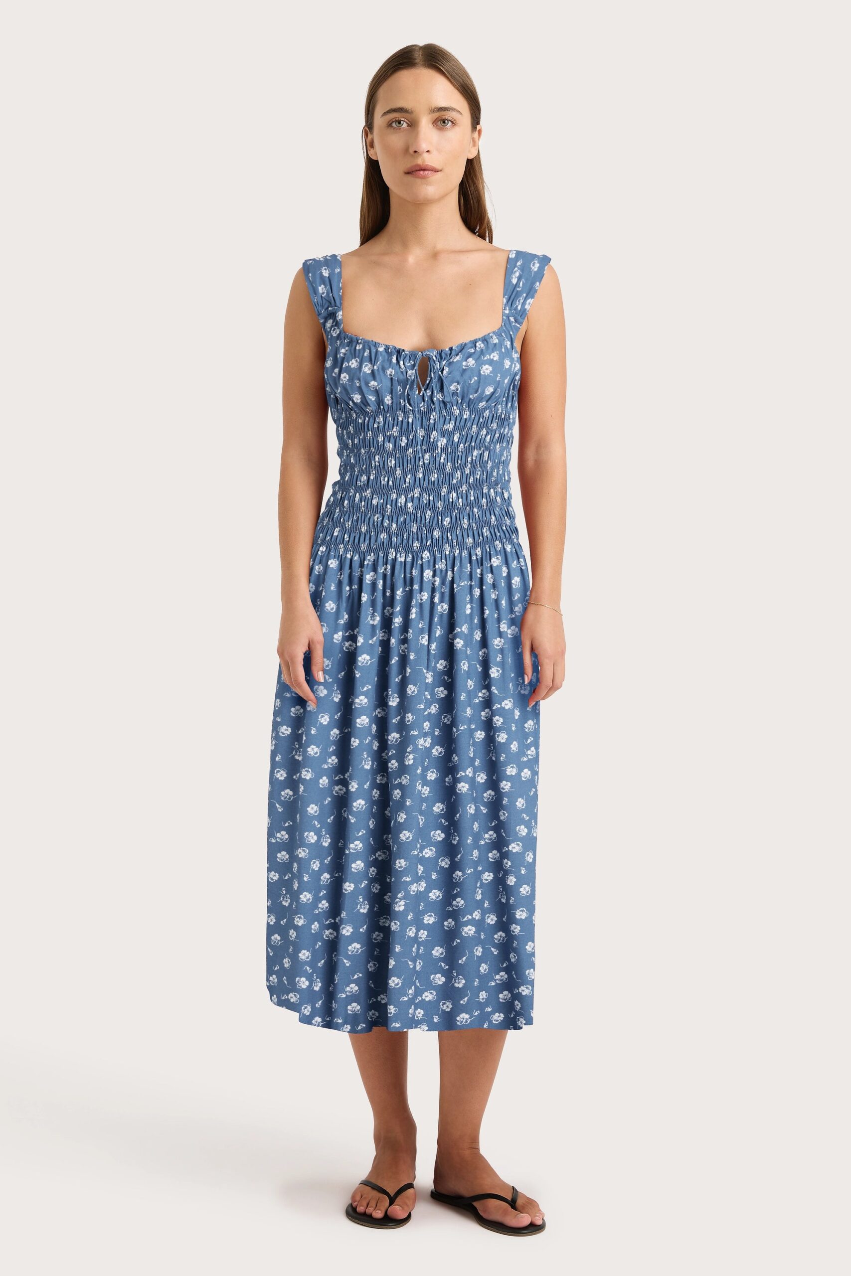 Faithfull The Brand Yerres Midi Dress Floral Blue - Image 1