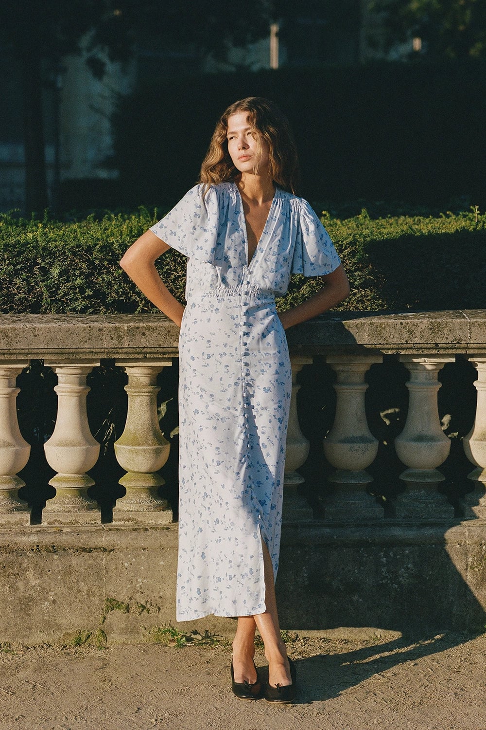 MNFTB191026063544189_2 Faithfull The Brand Tae Midi Dress Blossom Blue - Image 2