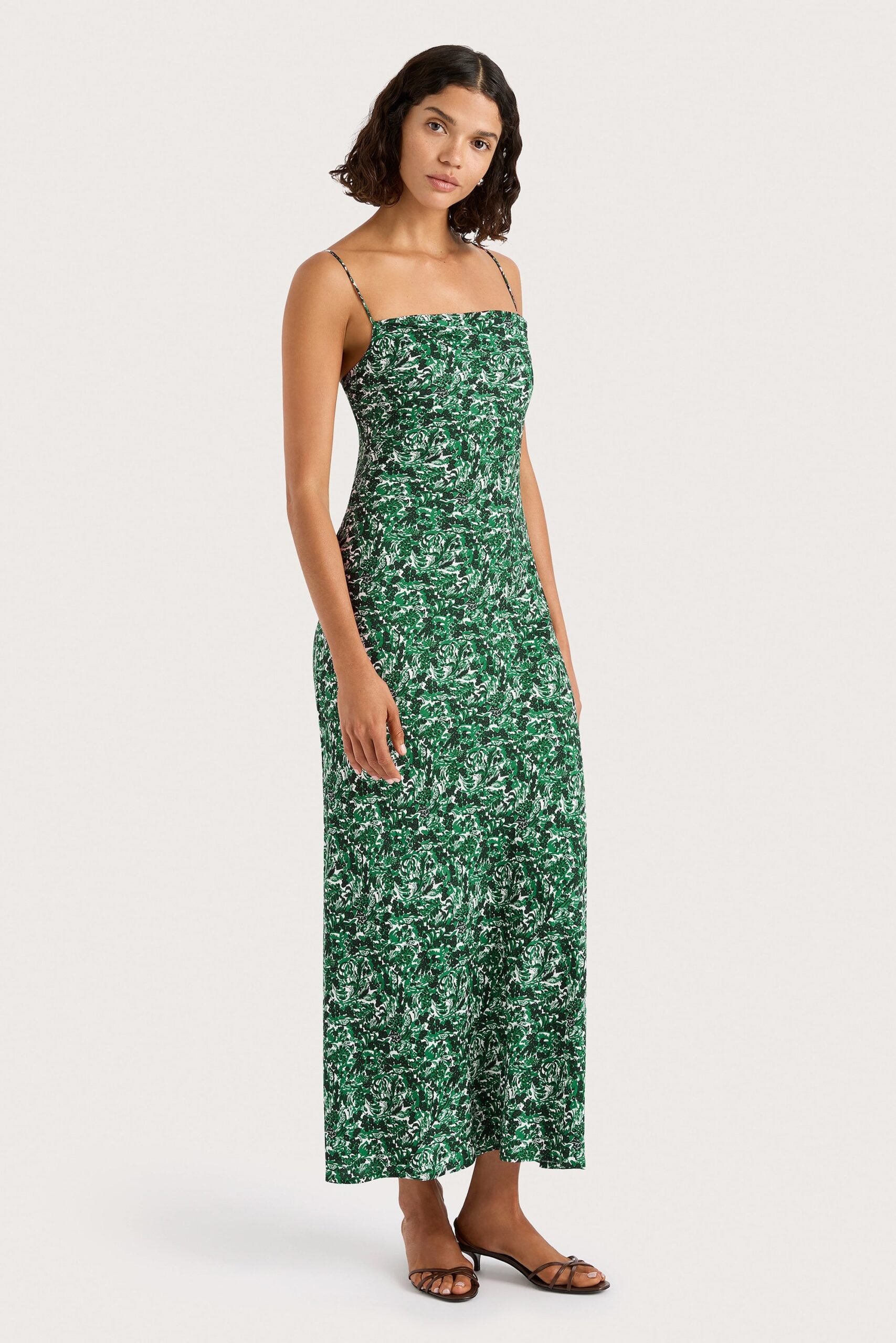 MNFTB191026063544304_3 Faithfull The Brand Lusia Maxi Dress Oak - Image 3