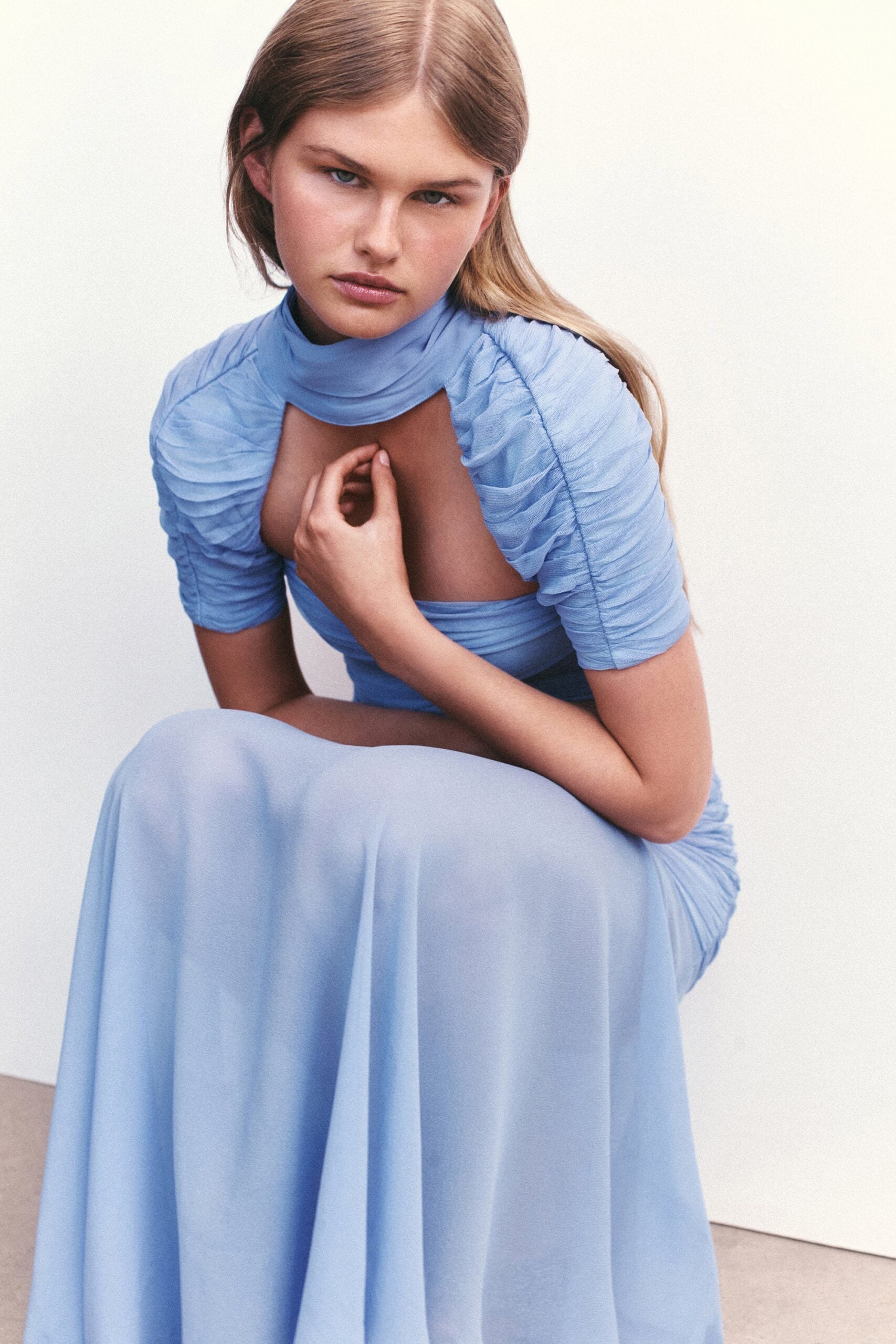 MNHAG051026015908014_2 Hansen & Gretel Simona Maxi Dress Hydrangea - Image 2