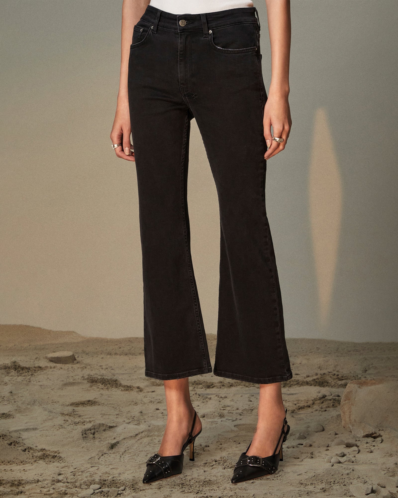 MNKSB041026023658056_2 Ksubi Soho Crop Stealth - Image 2