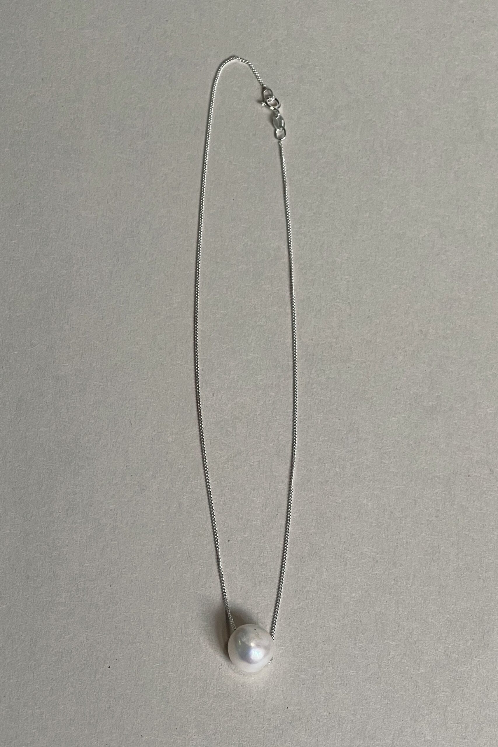 Lee Mathews Small Perlita Necklace - Image 2