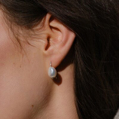 Lee Mathews Small Perlita Earrings - Image 1
