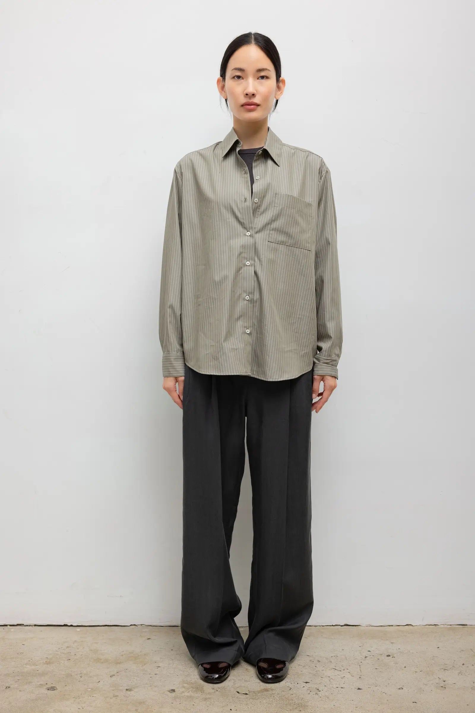 MNLST041026041459531_3 LESET Yoshi Stripe Classic Button Down - Image 3