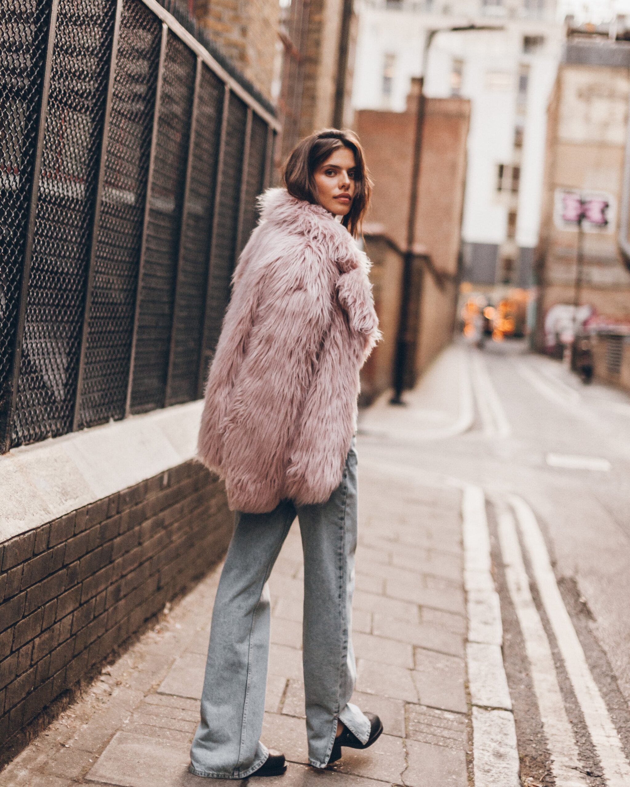 MNMIK041026041829605_3 MIKUTA The Pink Fluffy Jacket - Image 3