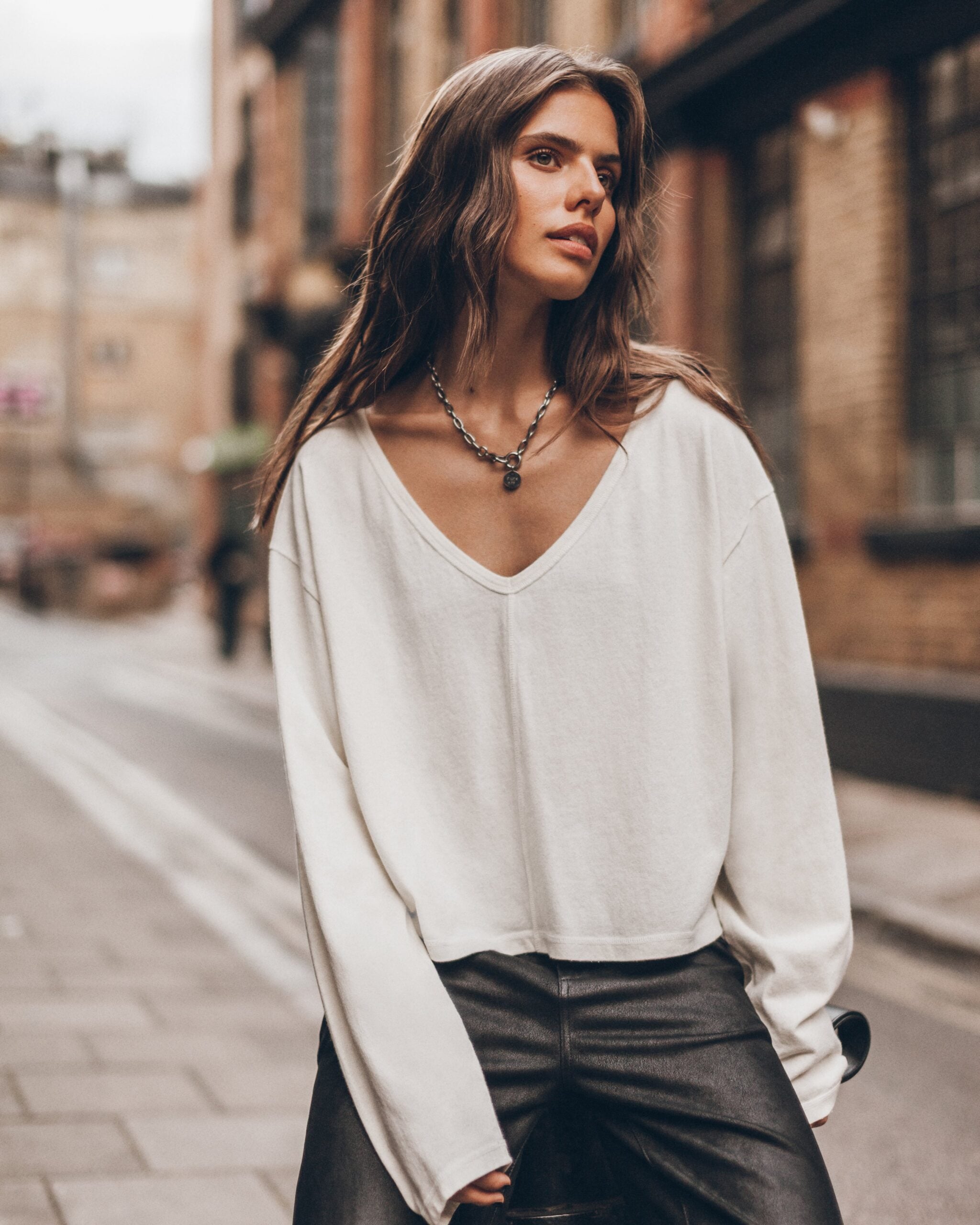 MIKUTA The Off White V-Neck Longsleeve - Image 1