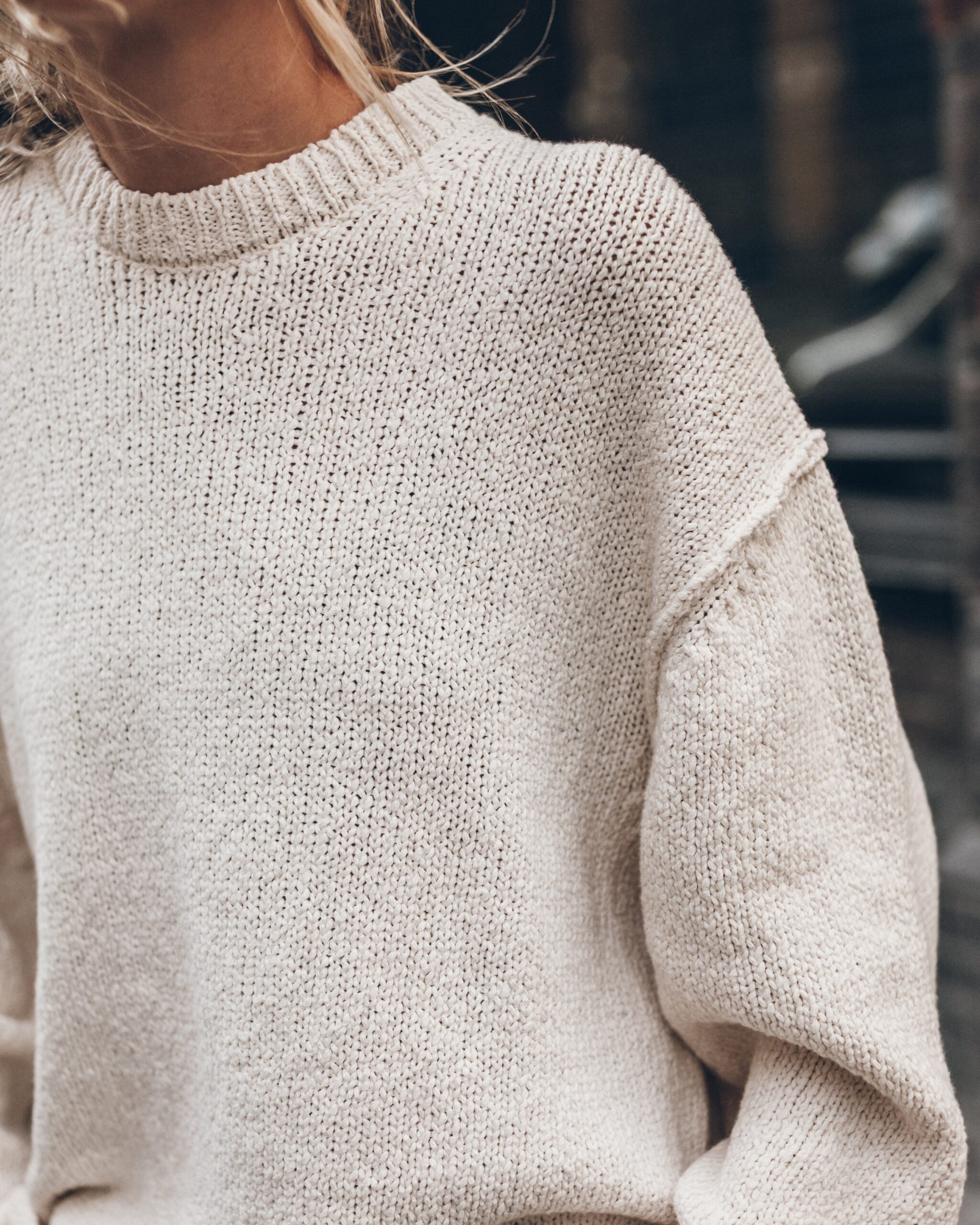 MNMIK041026041829610_2 MIKUTA The Off White Oversized Cotton Knit Sweater - Image 2