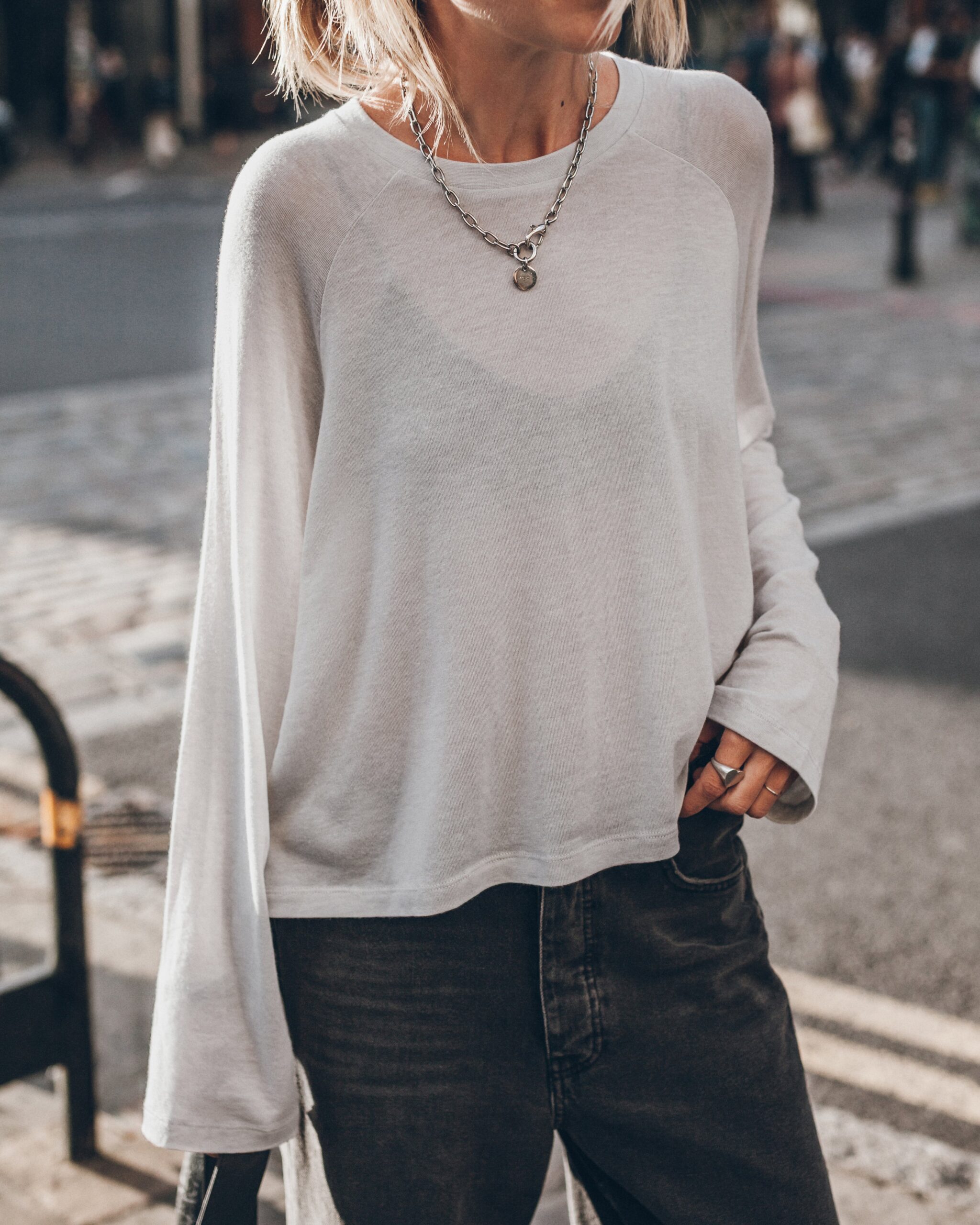 MIKUTA The Light Wool Blend Longsleeve - Image 1