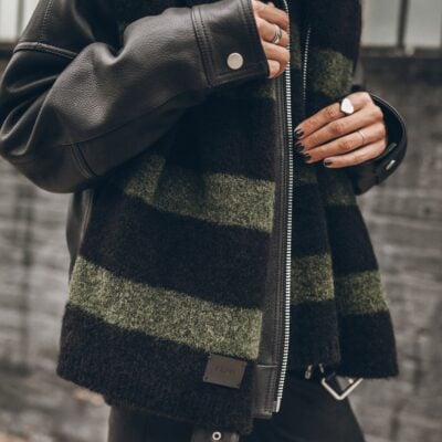 MIKUTA The Green Striped Knitted Scarf - Image 2