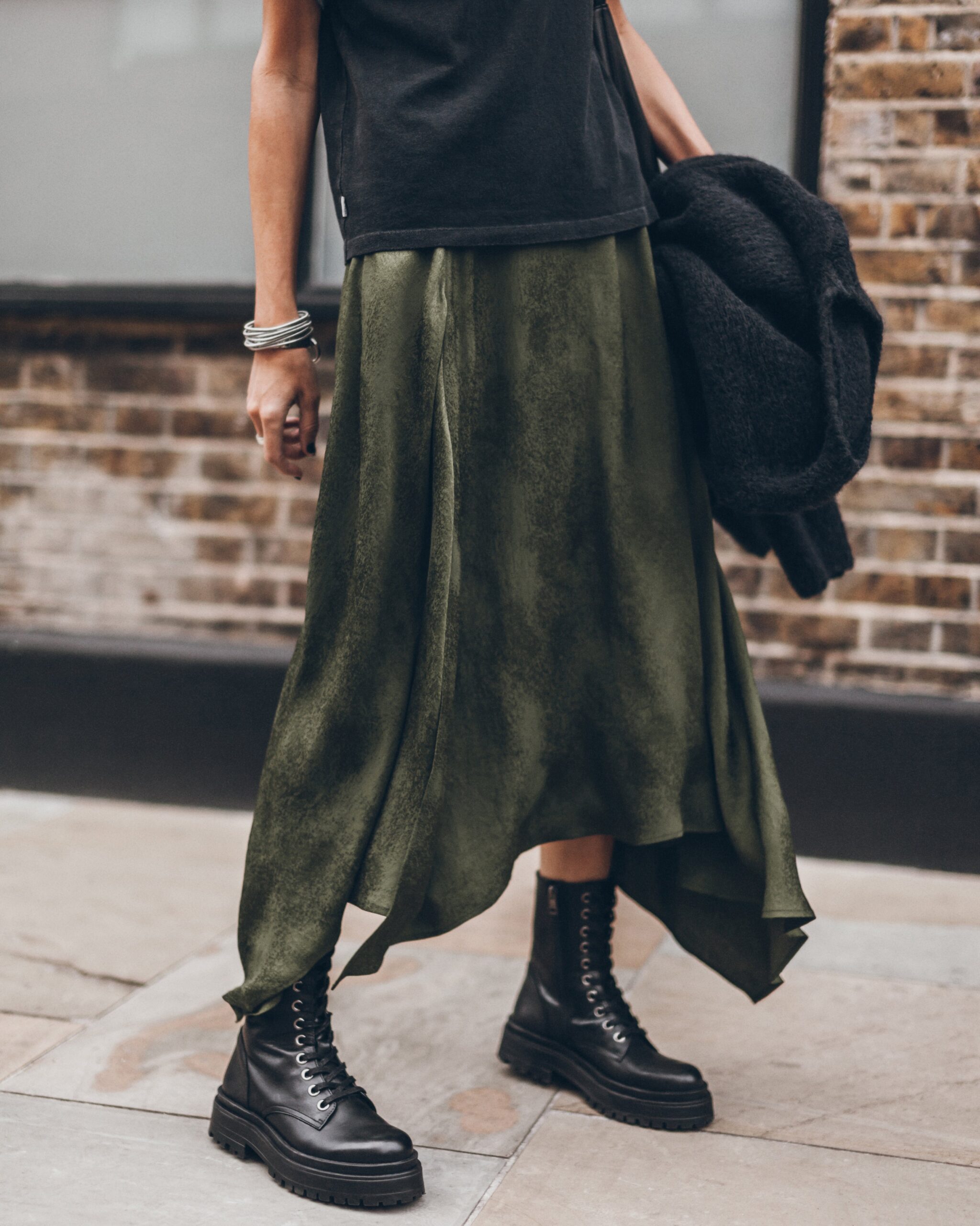 MIKUTA The Green Jacquard Chill Skirt - Image 1