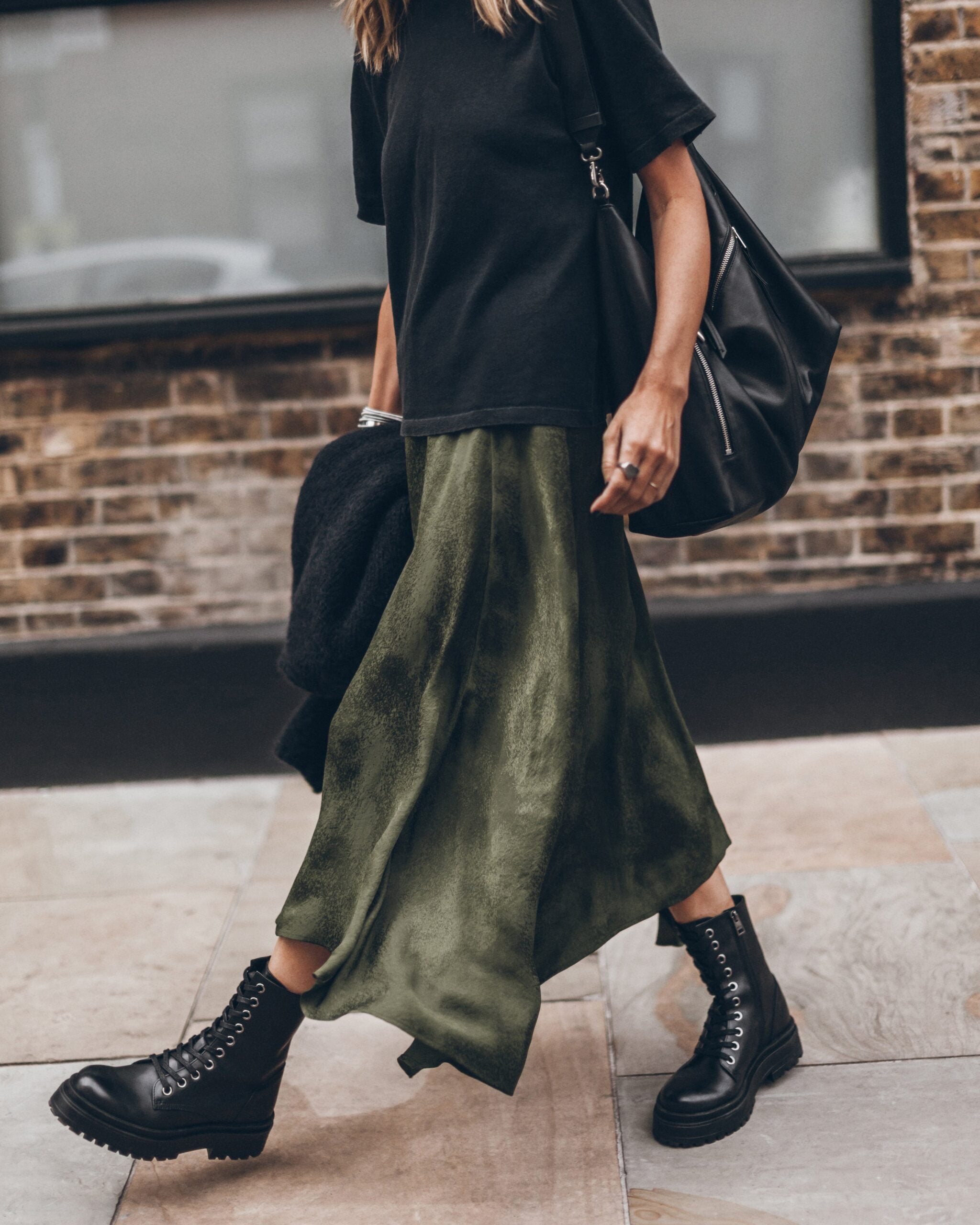 MIKUTA The Green Jacquard Chill Skirt - Image 2