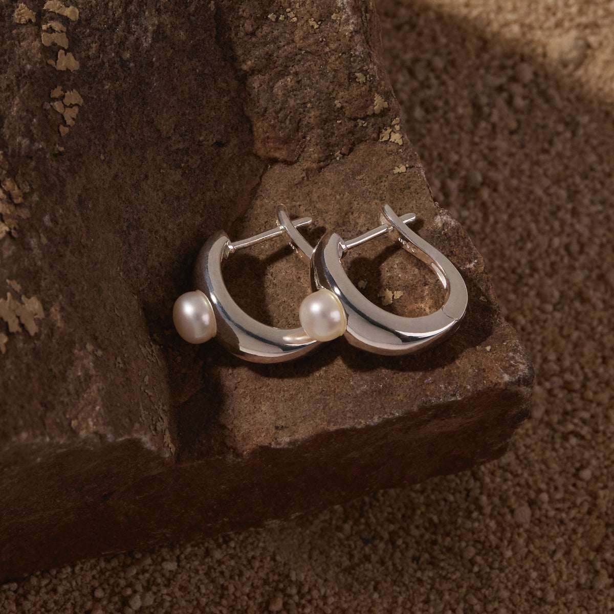 MNNAJ041026042238650_2 NAJO Tropica Pearl Earrings - Image 2